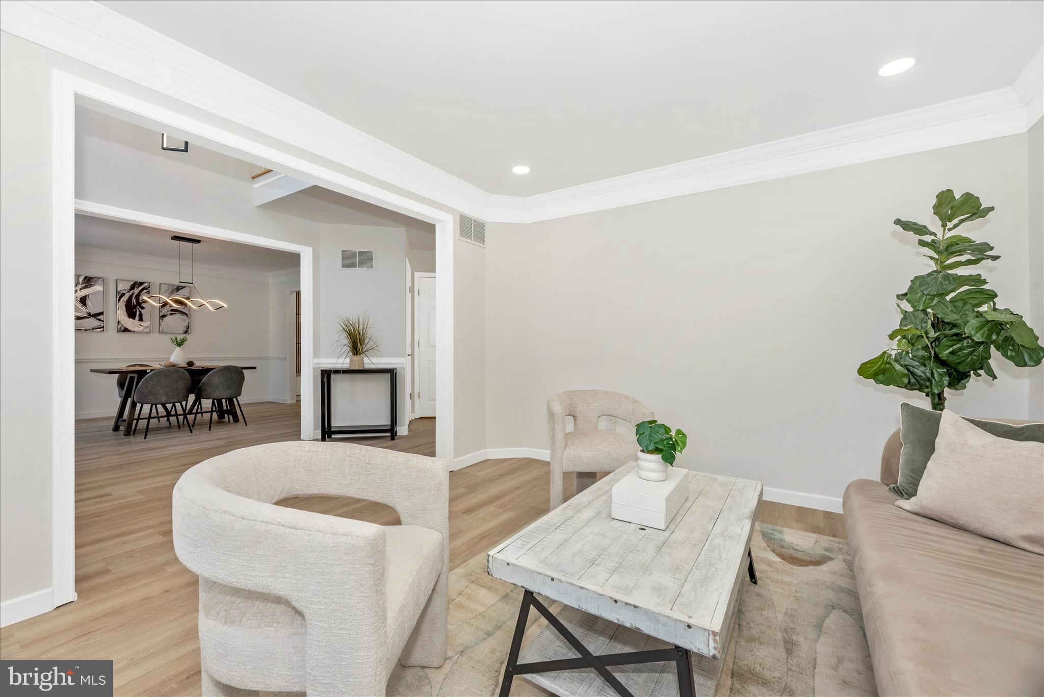 EDRICH MANOR - Residential