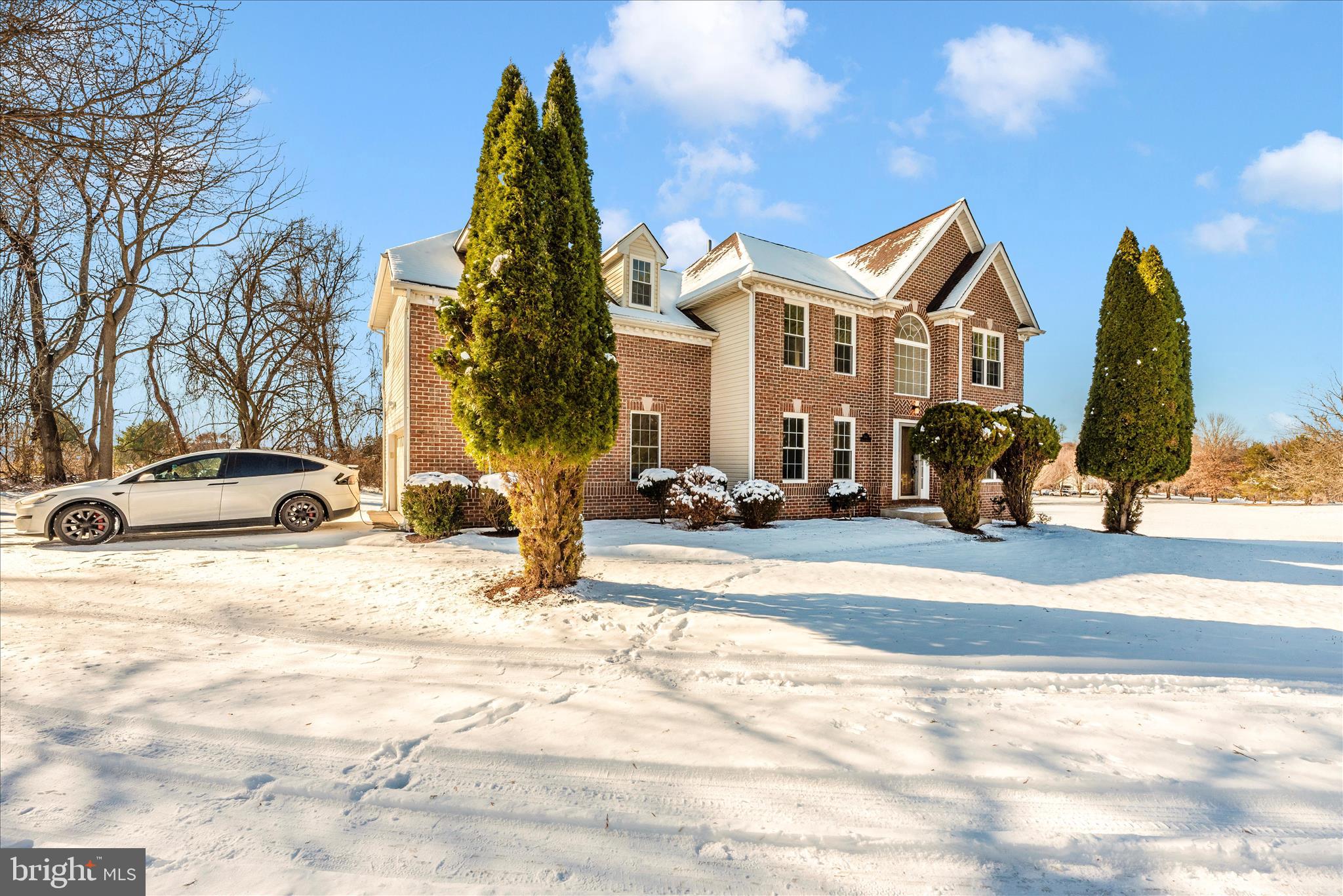 10013 VILLAGE GREEN DRIVE