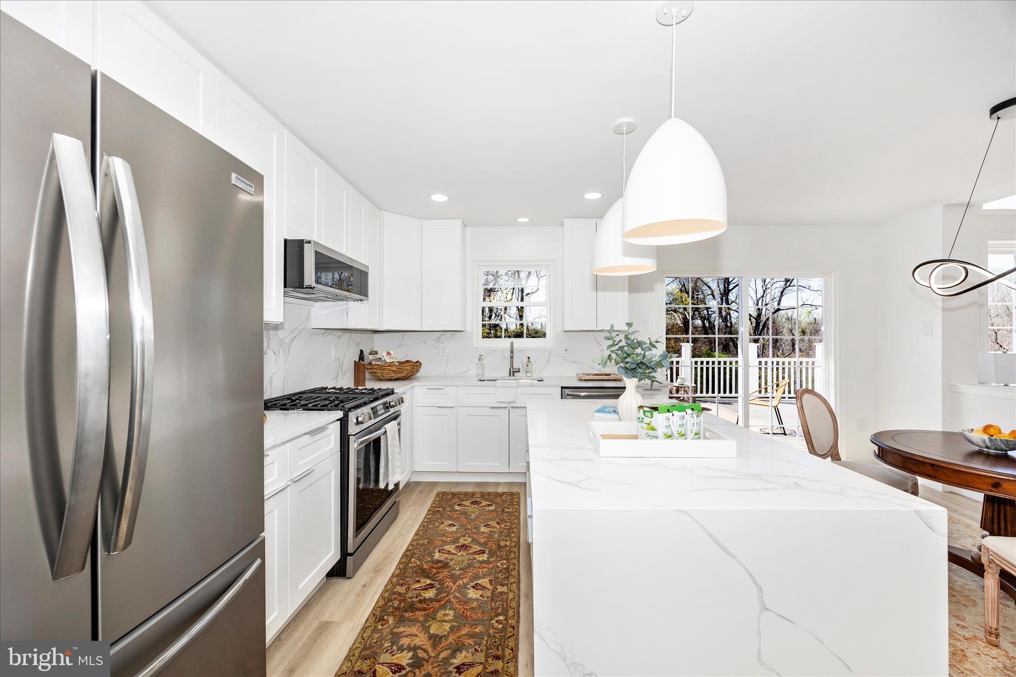 EDRICH MANOR - Residential