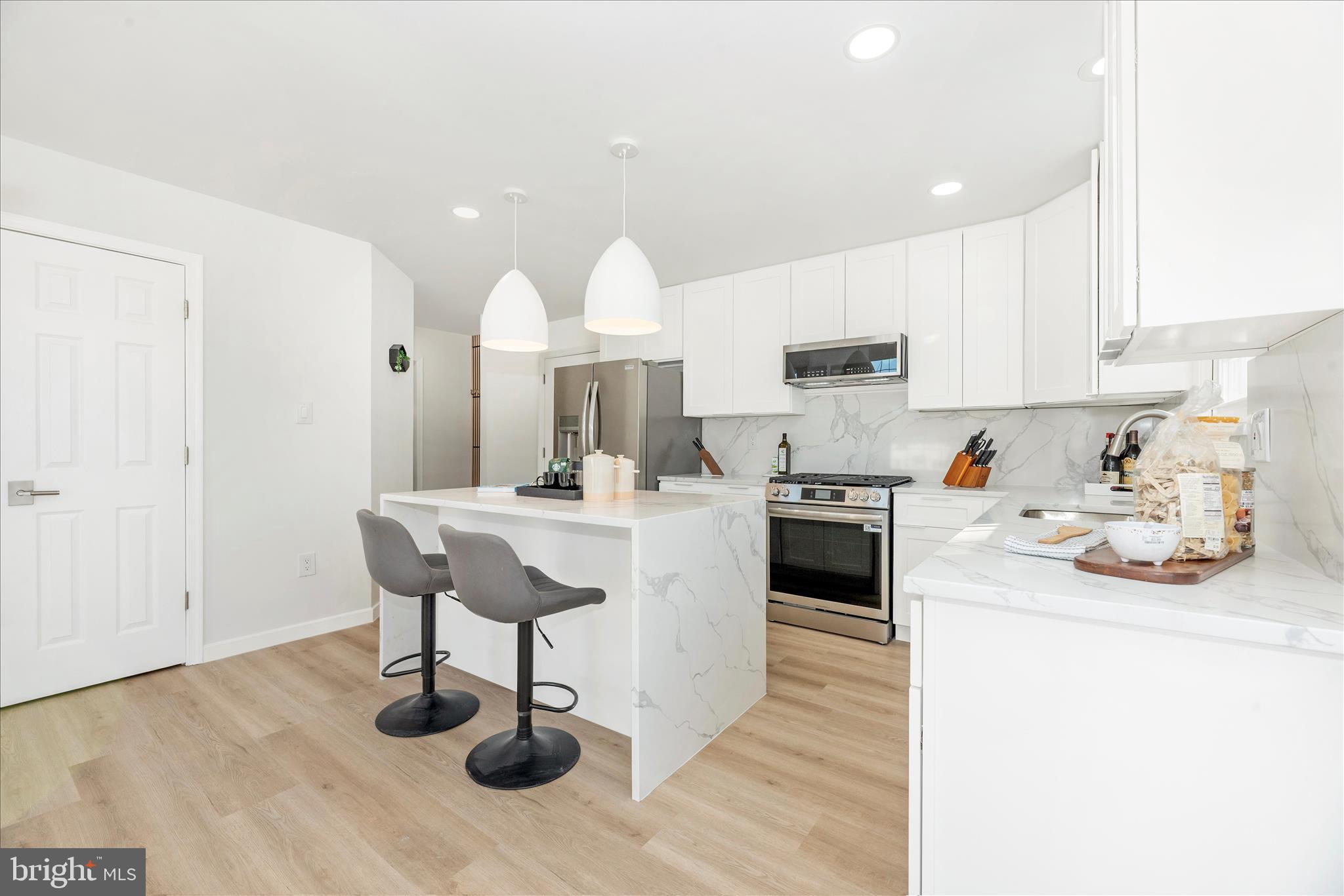 EDRICH MANOR - Residential