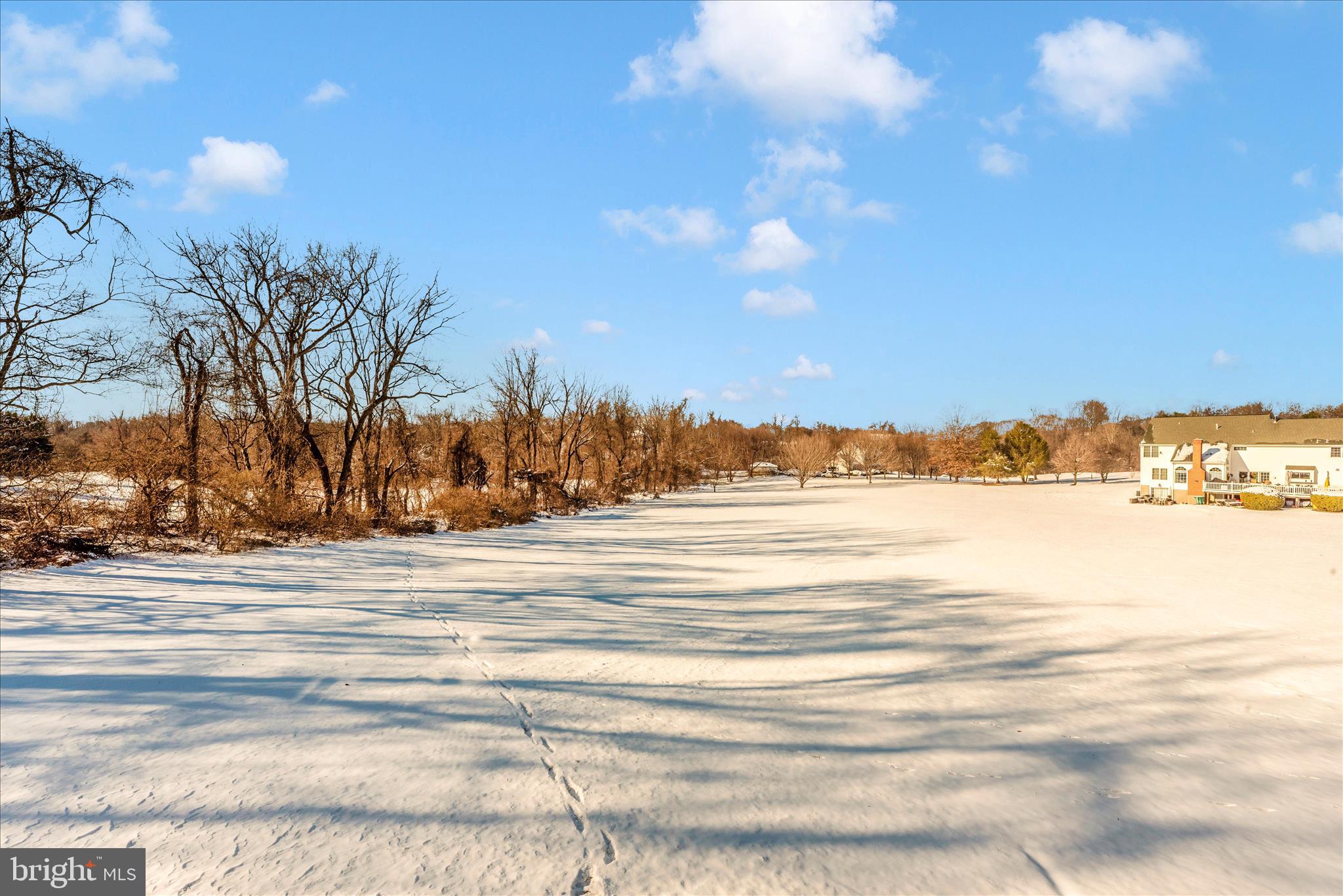 EDRICH MANOR - Residential