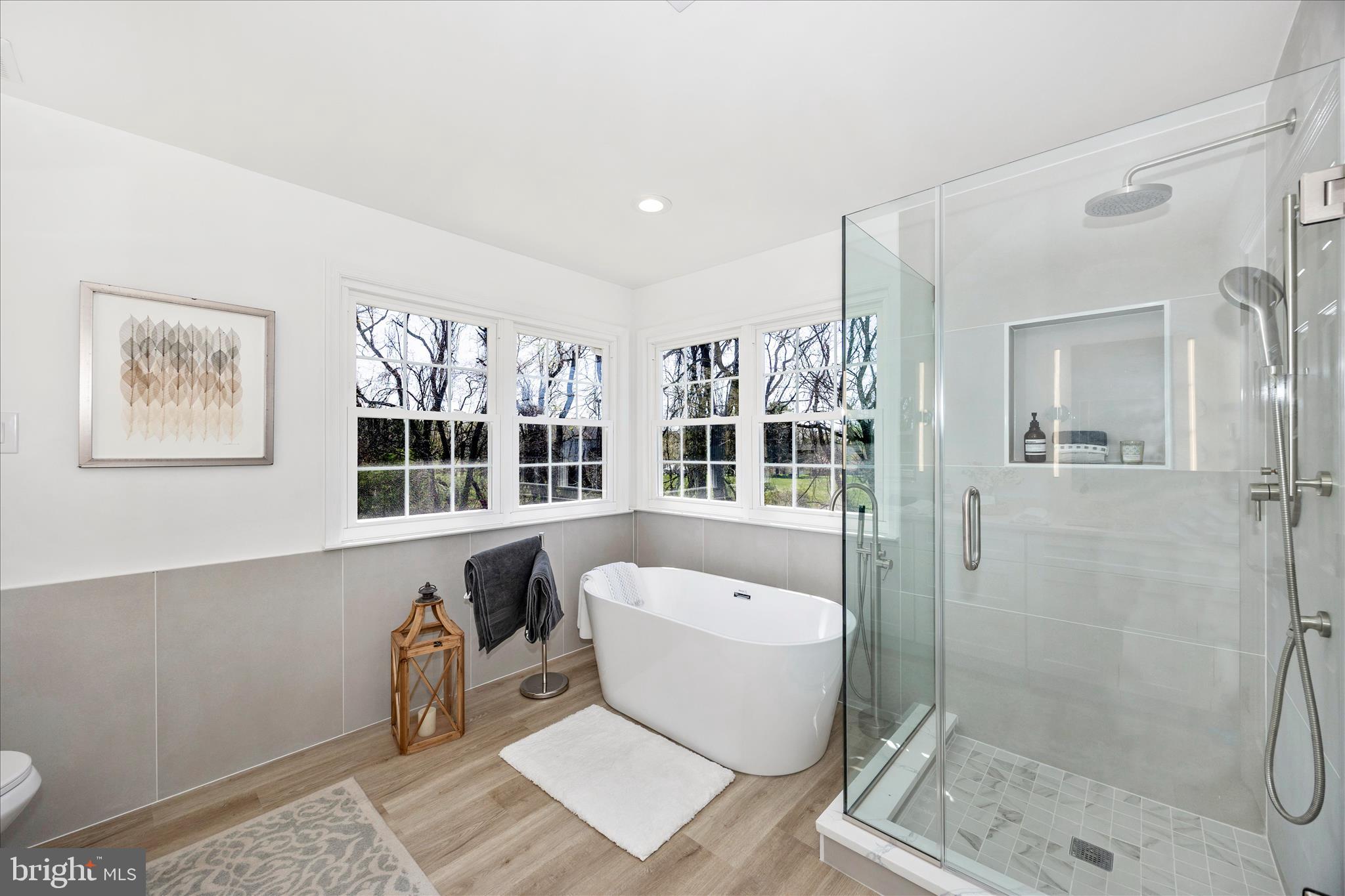 EDRICH MANOR - Residential