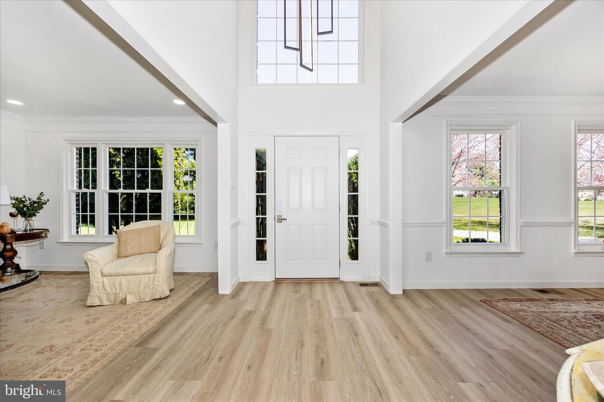 EDRICH MANOR - Residential