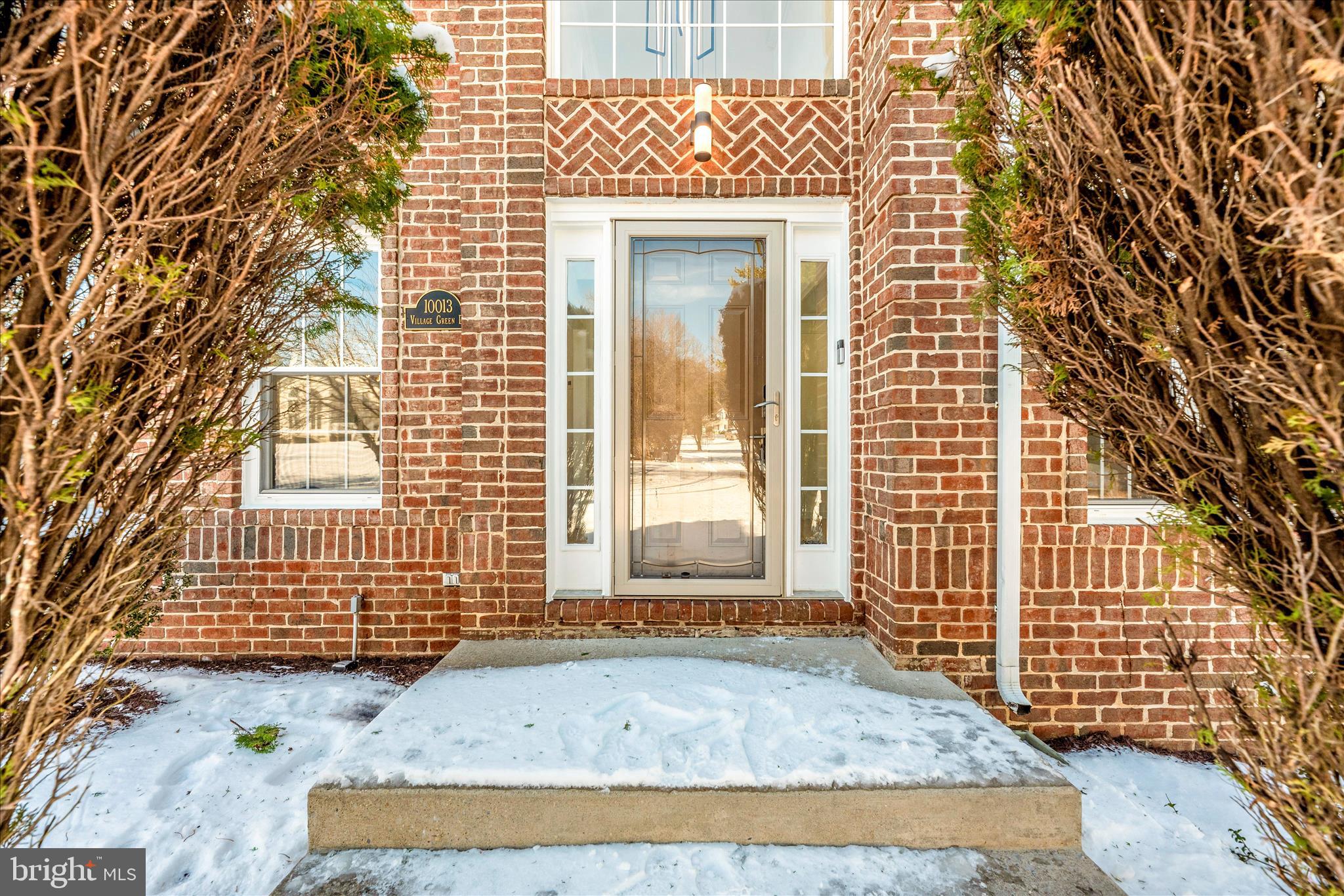 10013 VILLAGE GREEN DRIVE