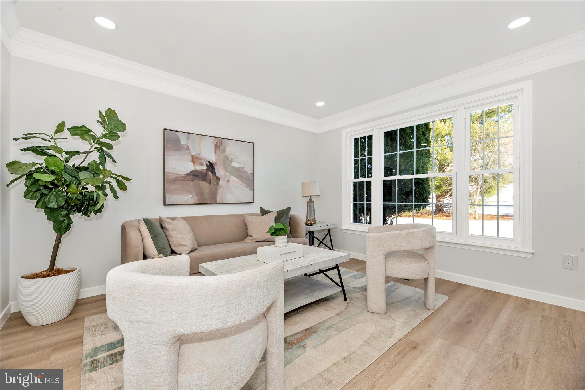 EDRICH MANOR - Residential