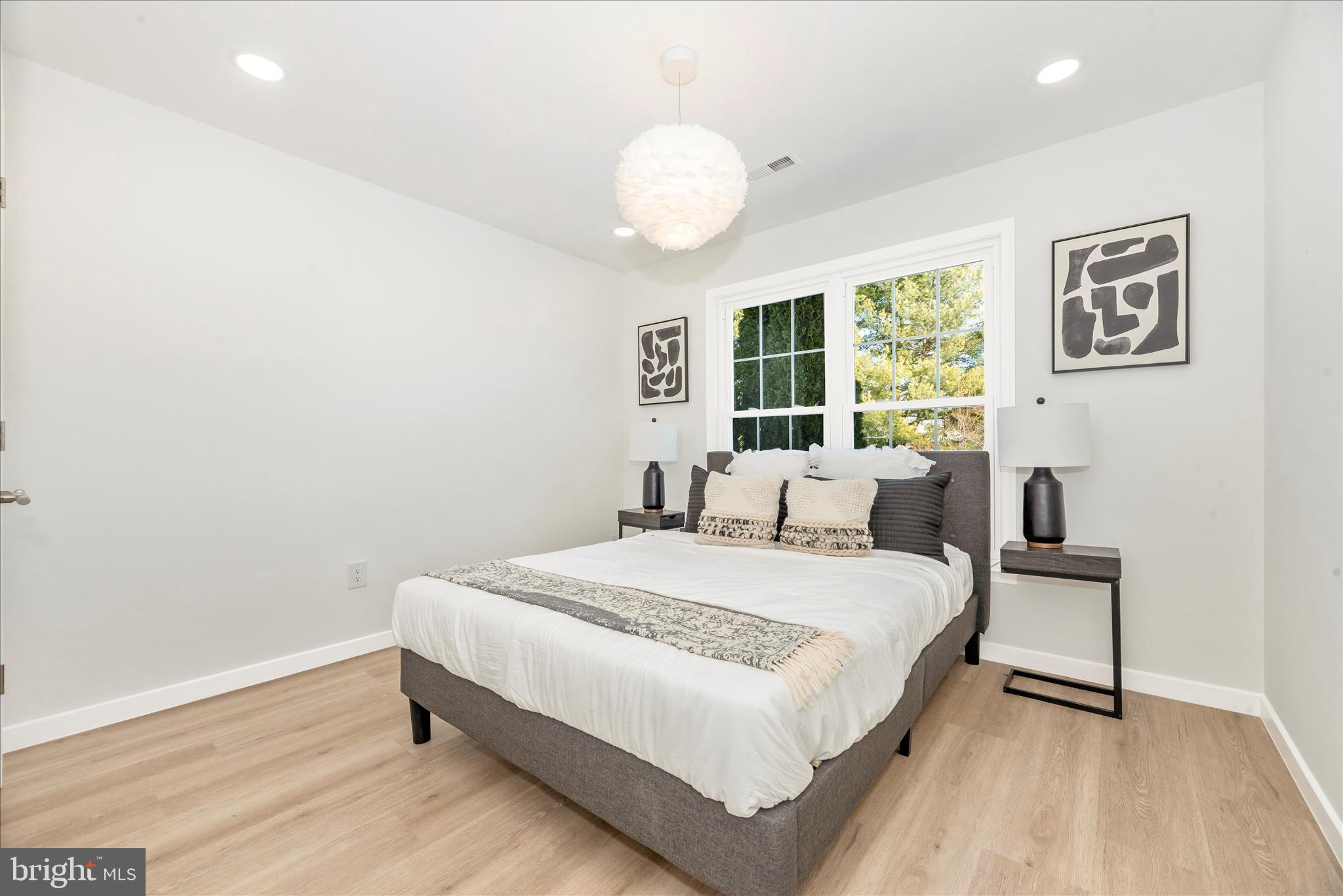 EDRICH MANOR - Residential