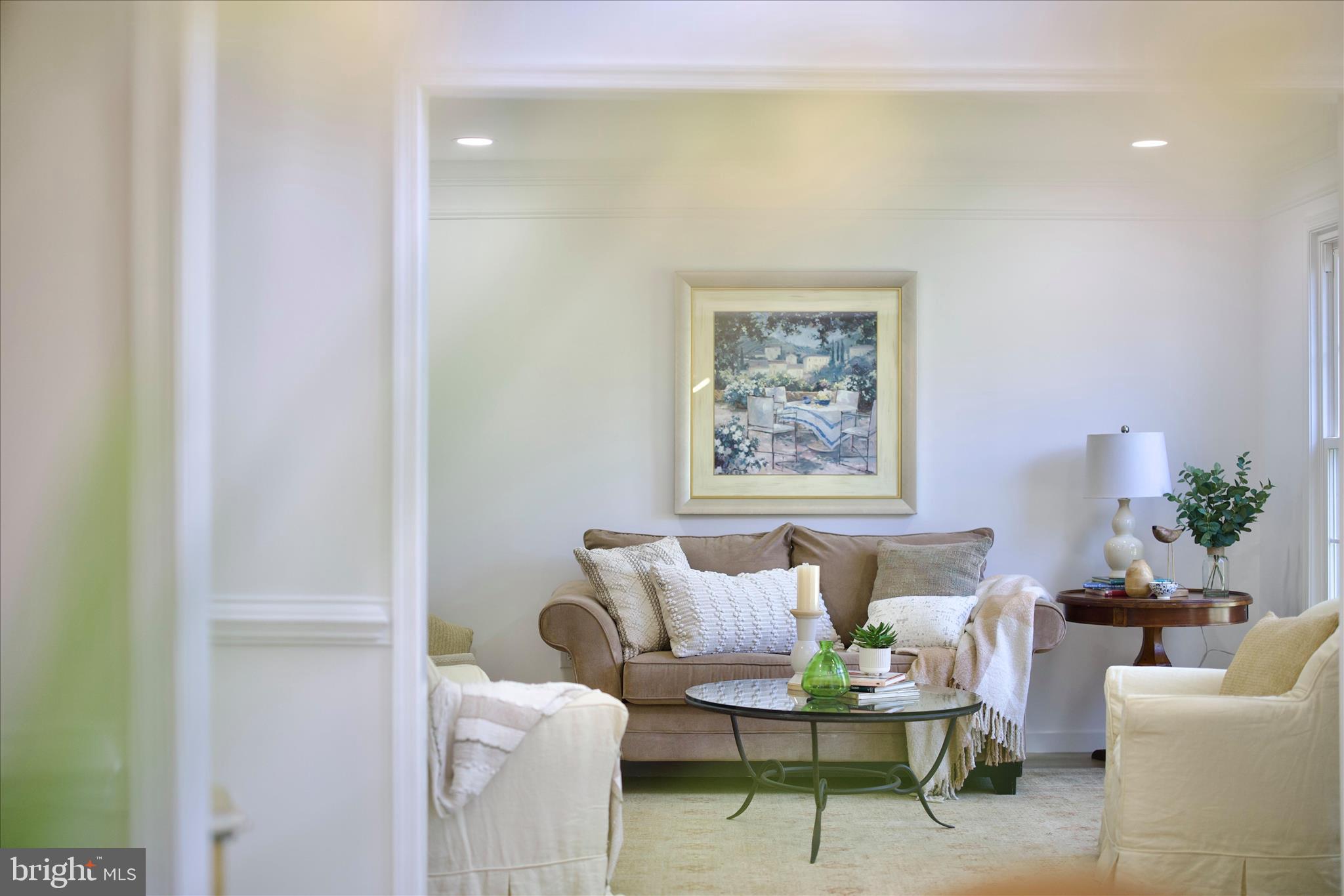 EDRICH MANOR - Residential