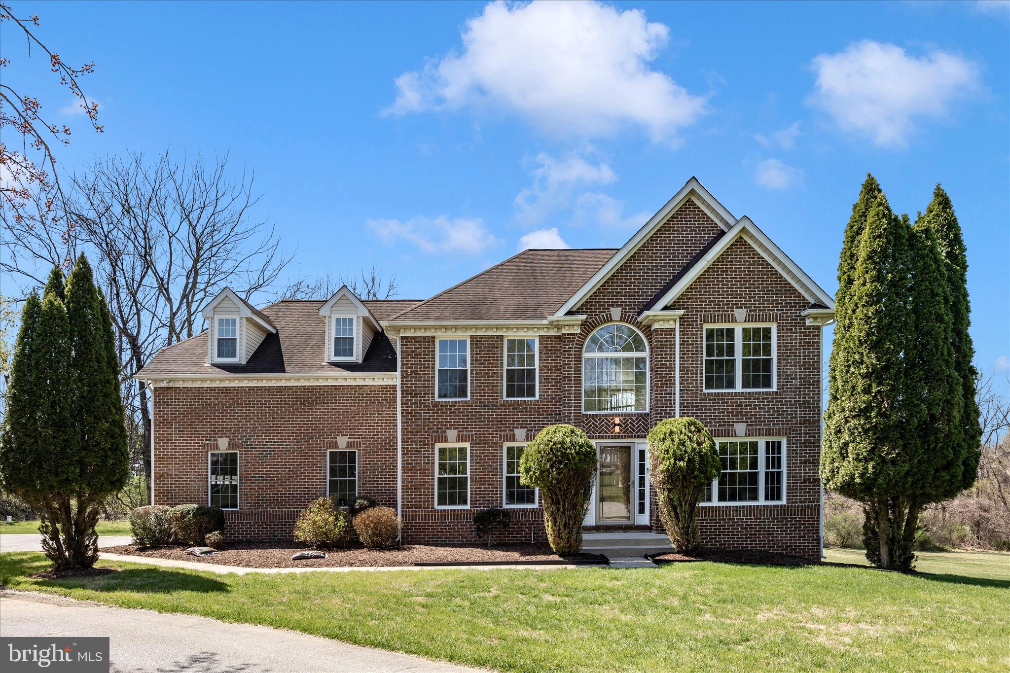 EDRICH MANOR - Residential