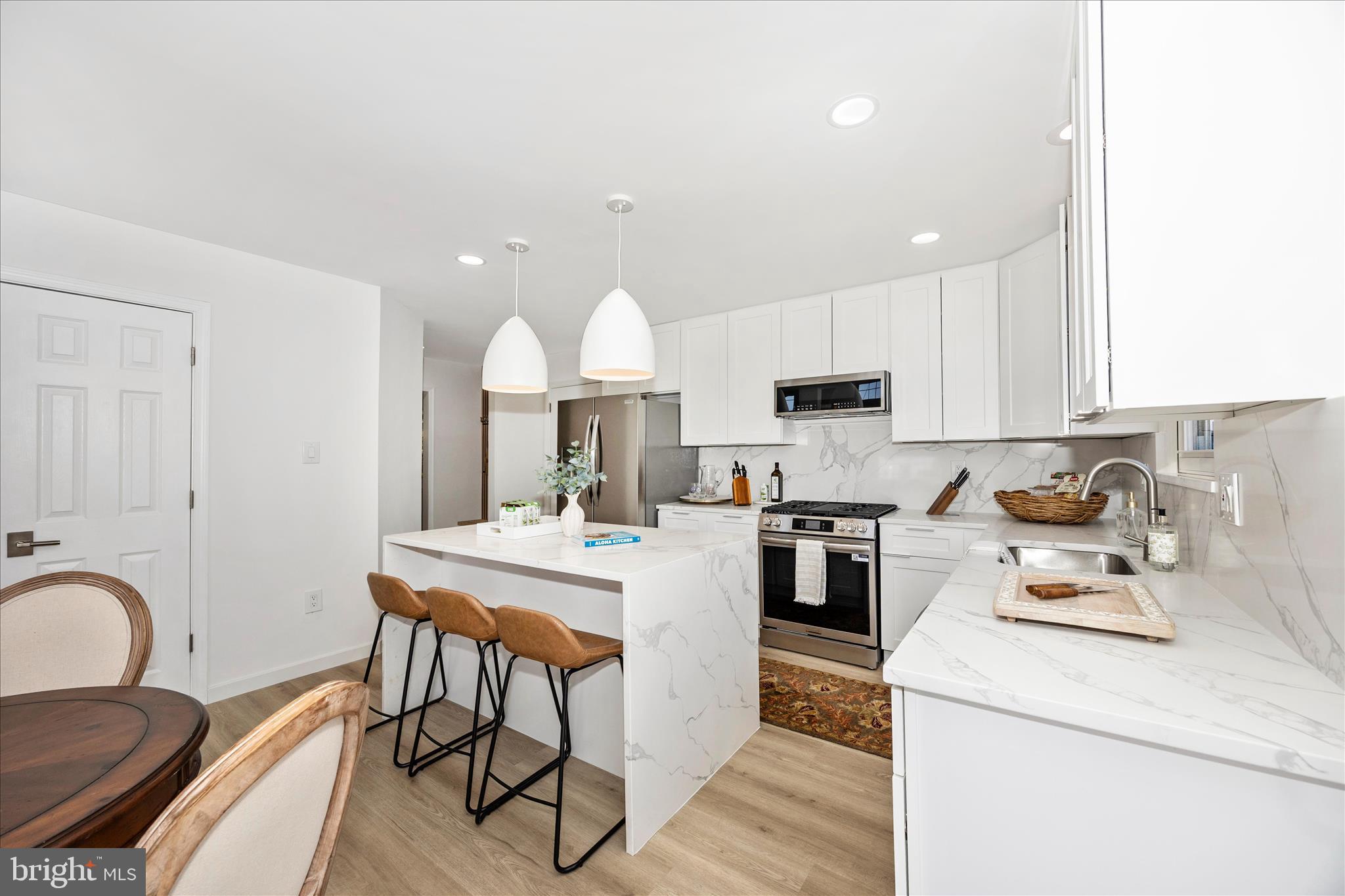 EDRICH MANOR - Residential