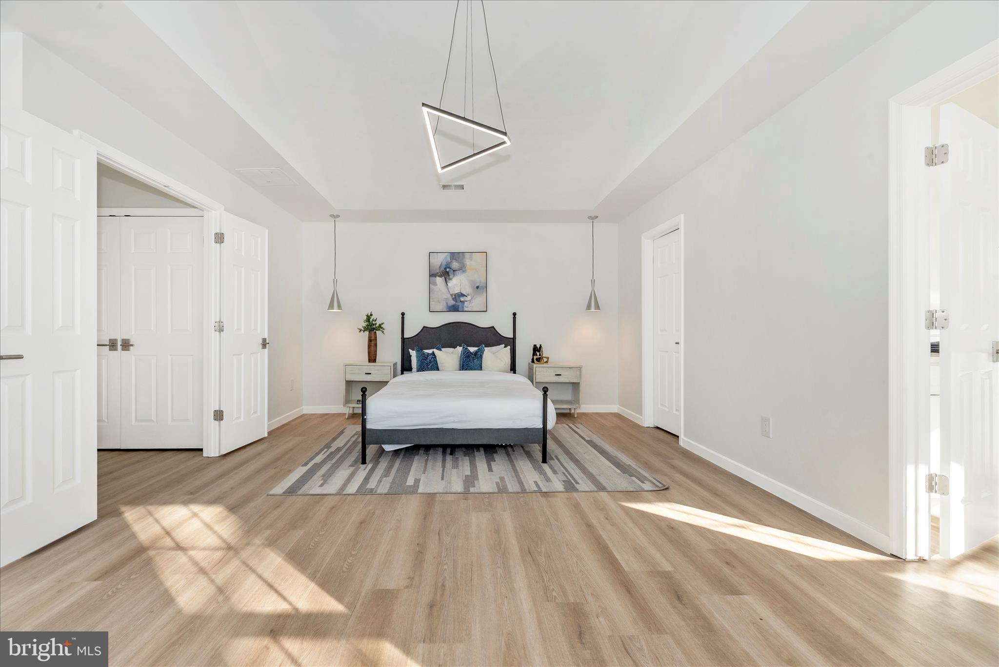 EDRICH MANOR - Residential