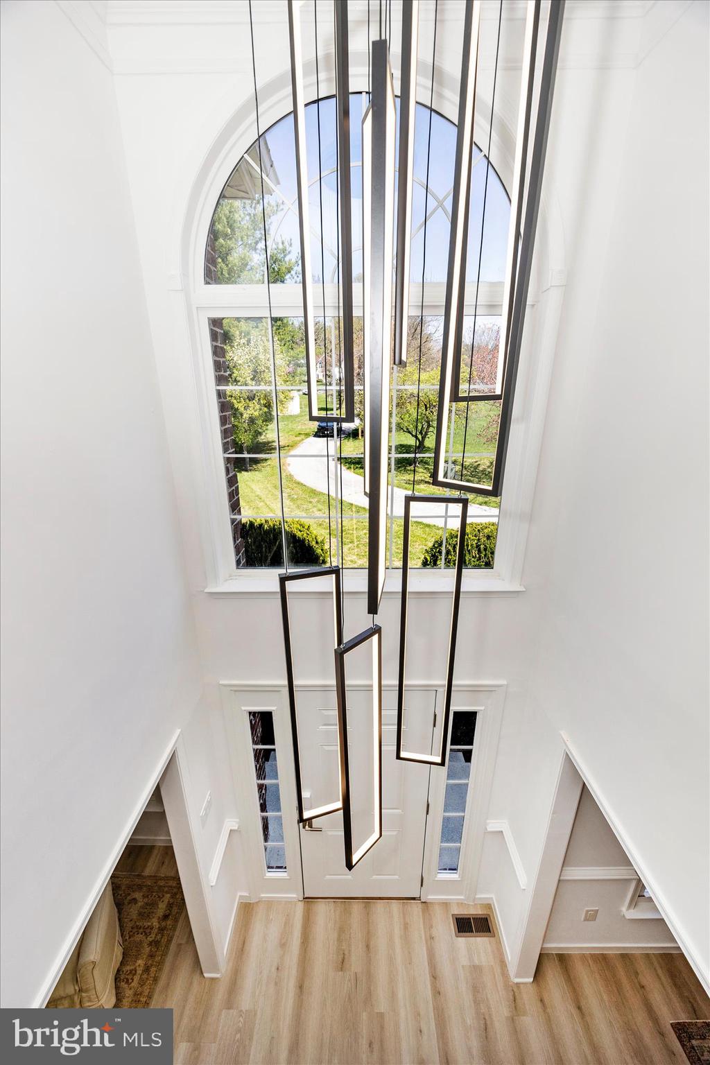 EDRICH MANOR - Residential