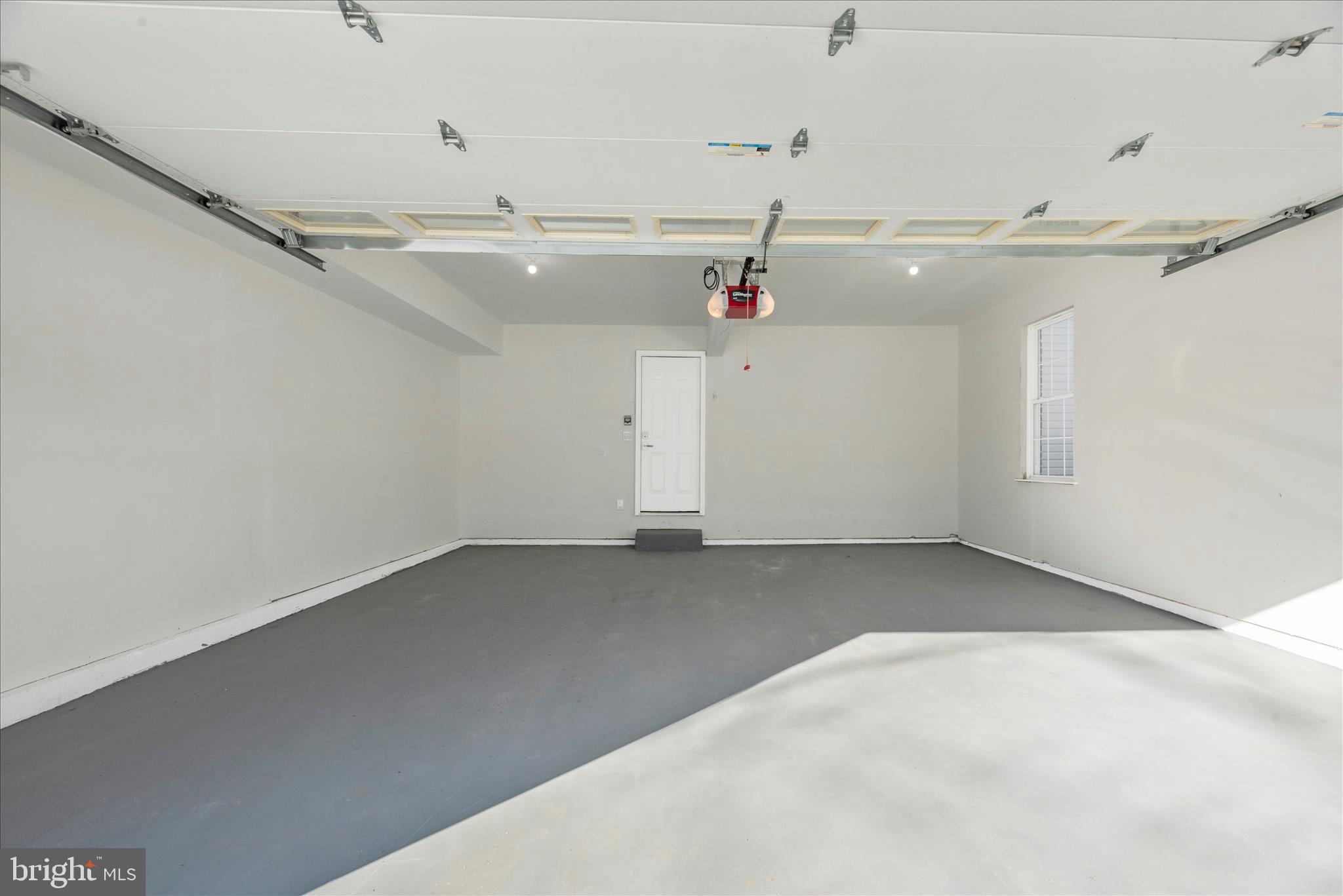 EDRICH MANOR - Residential