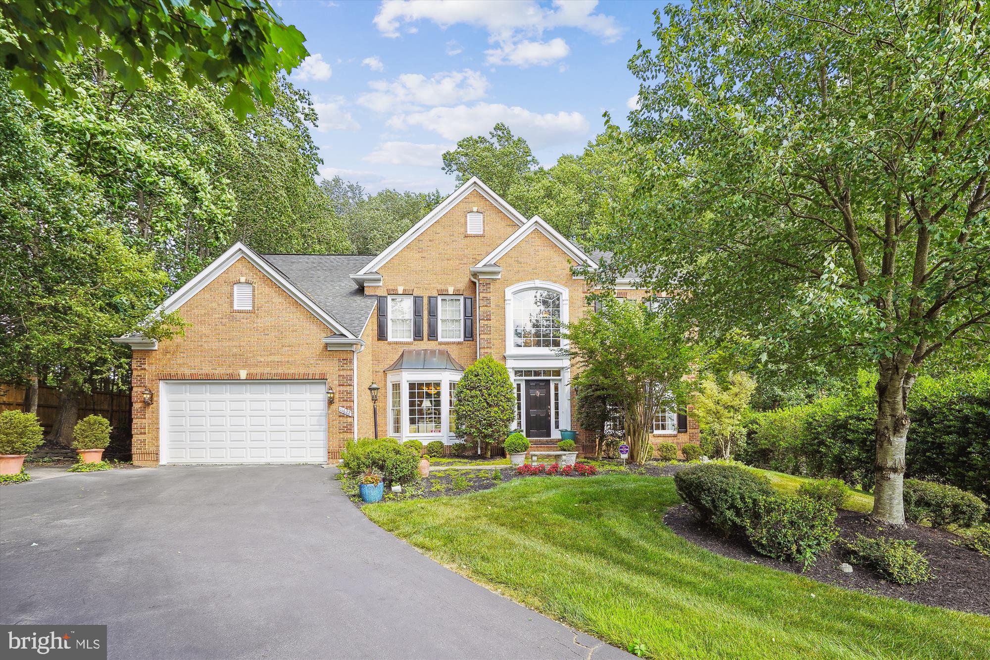 CEDAR CHASE - Residential