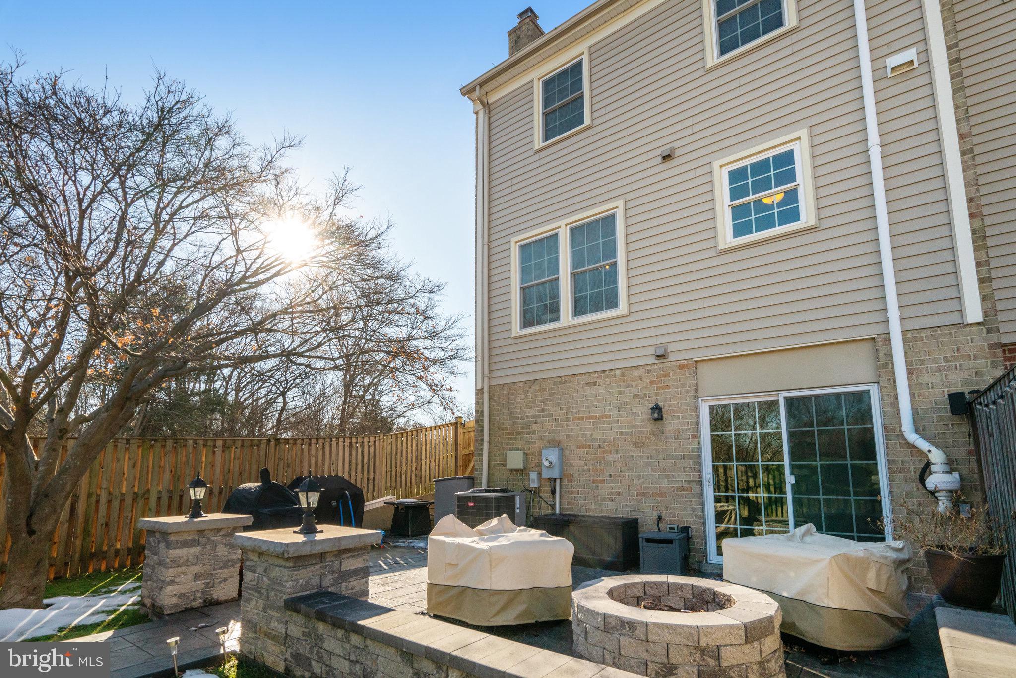 5645 RAPID RUN COURT