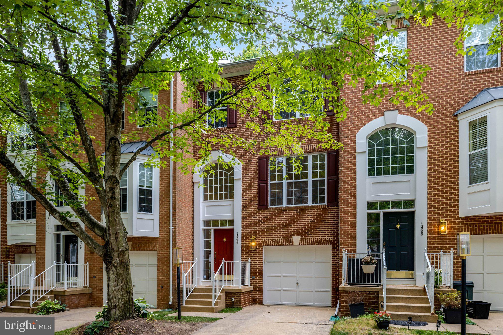 1268 WILD HAWTHORN WAY