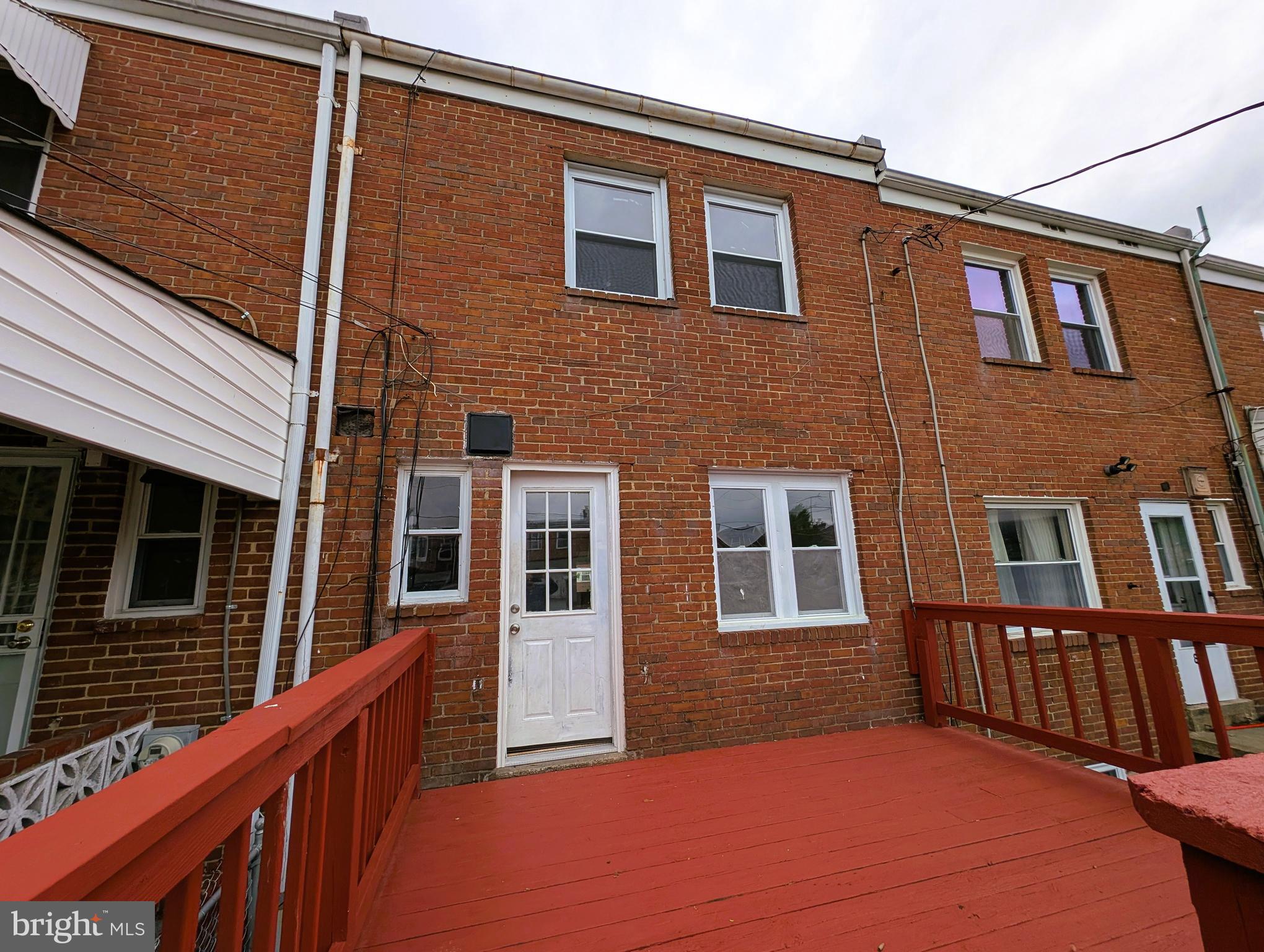 GRAY MANOR HOMES - Residential