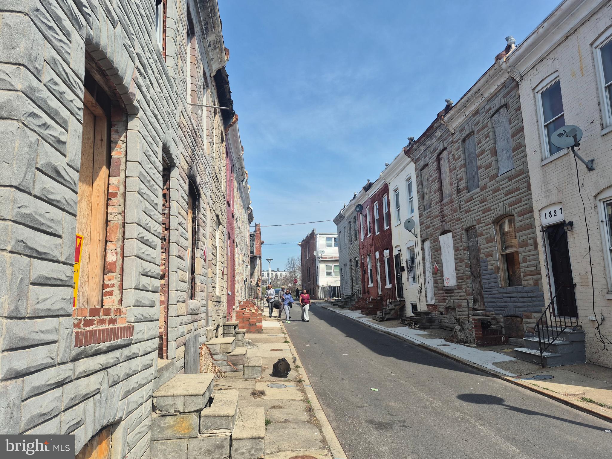 BROADWAY EAST - Residential