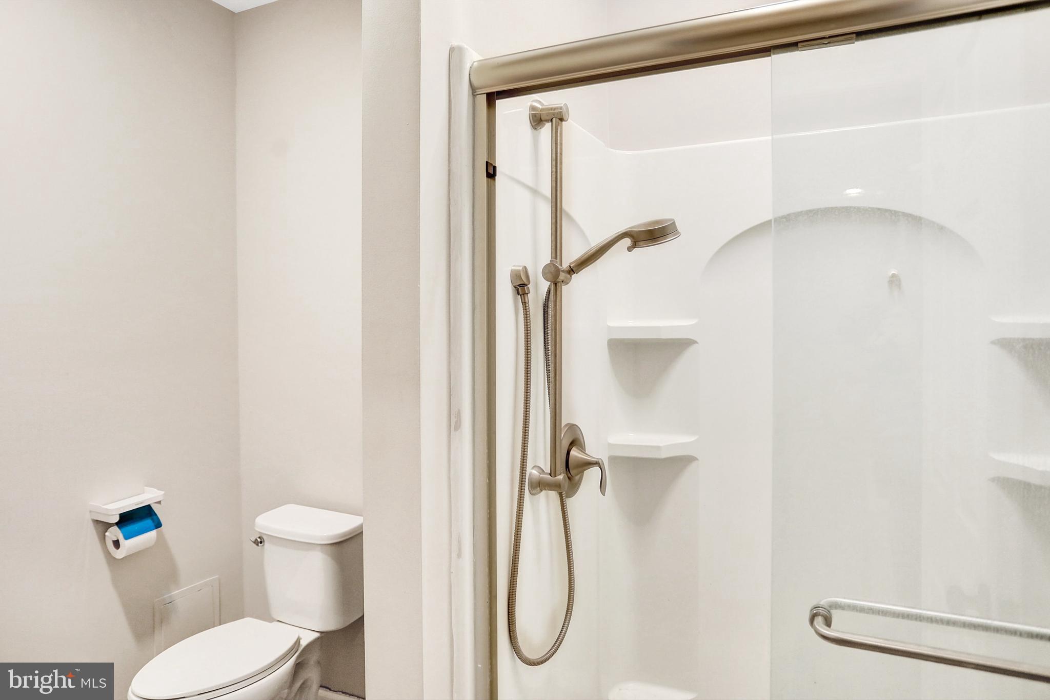 LEXINGTON ESTATES - Residential