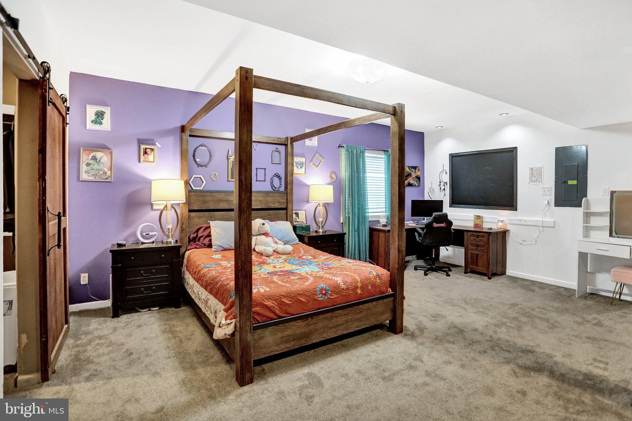 LEXINGTON ESTATES - Residential