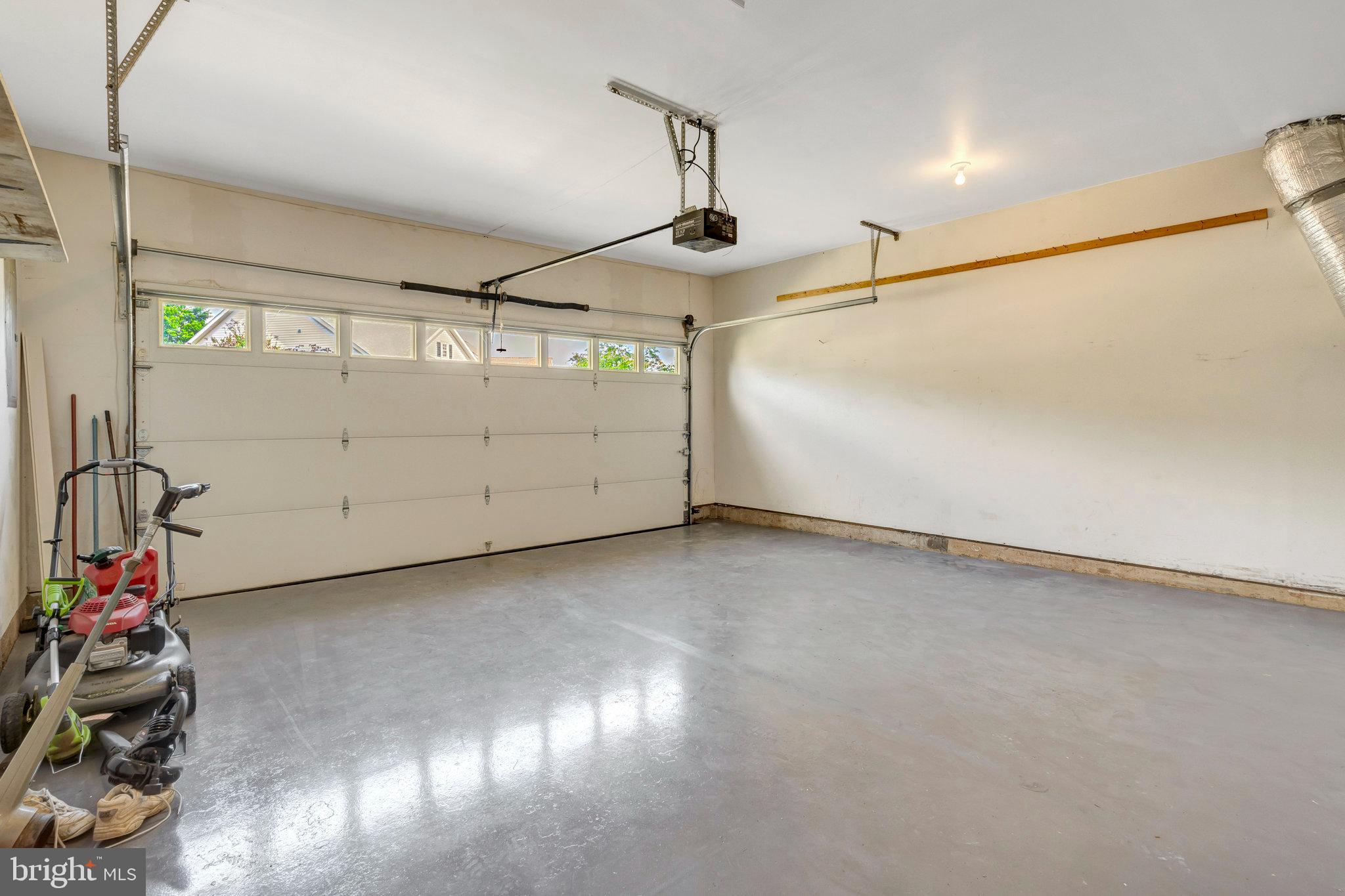 HERITAGE HUNT - Residential