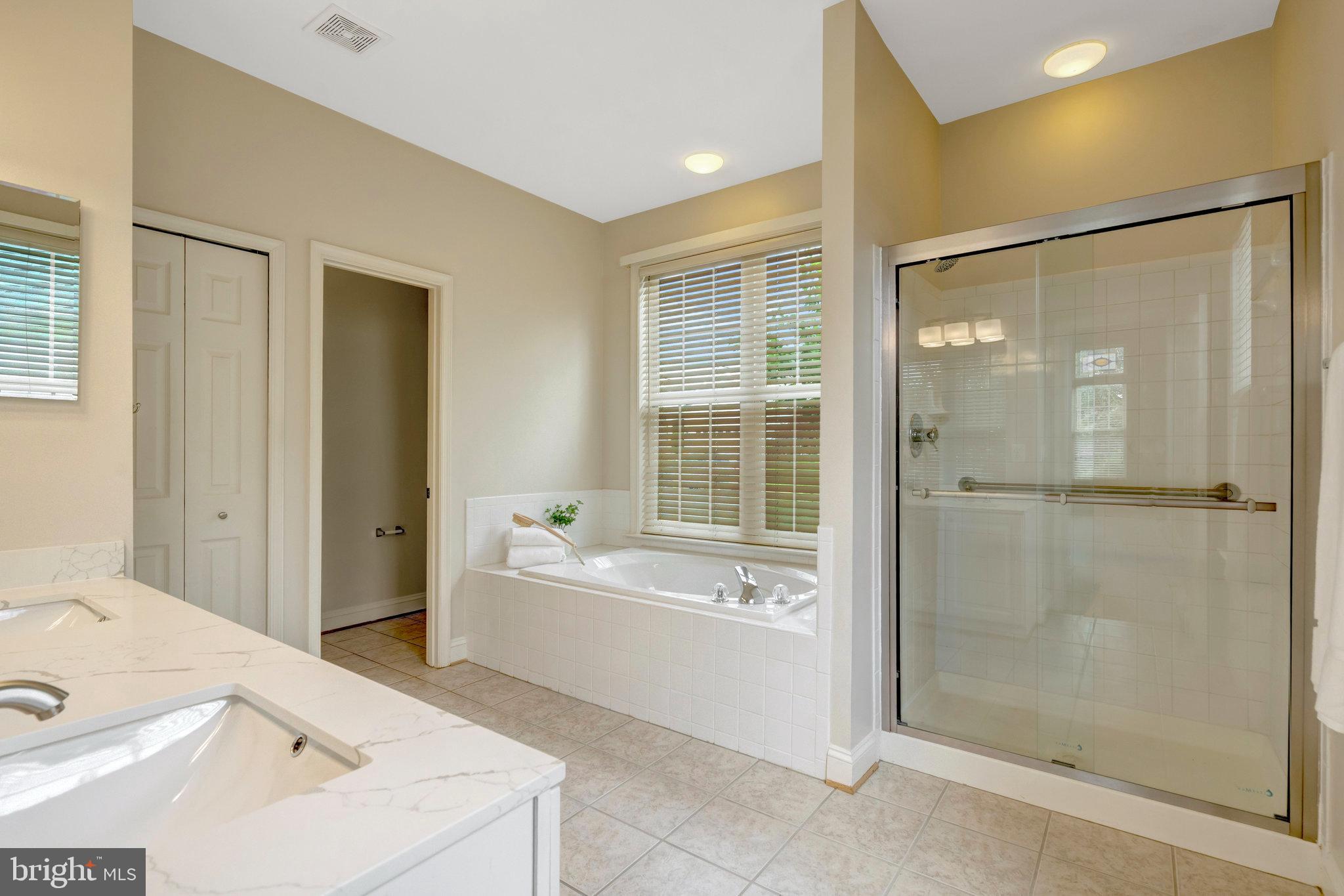 HERITAGE HUNT - Residential