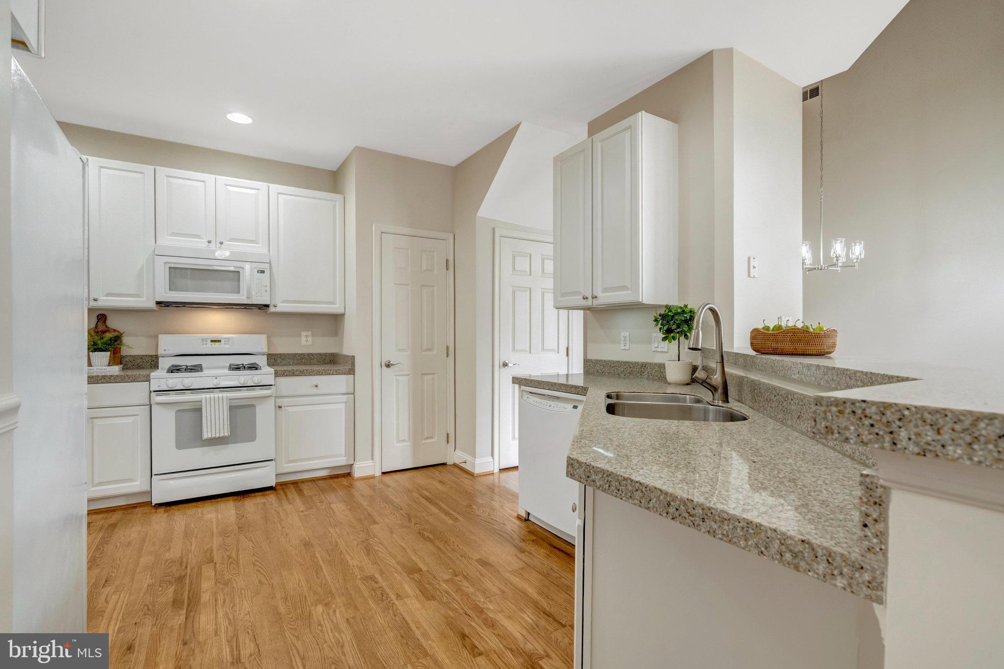 HERITAGE HUNT - Residential