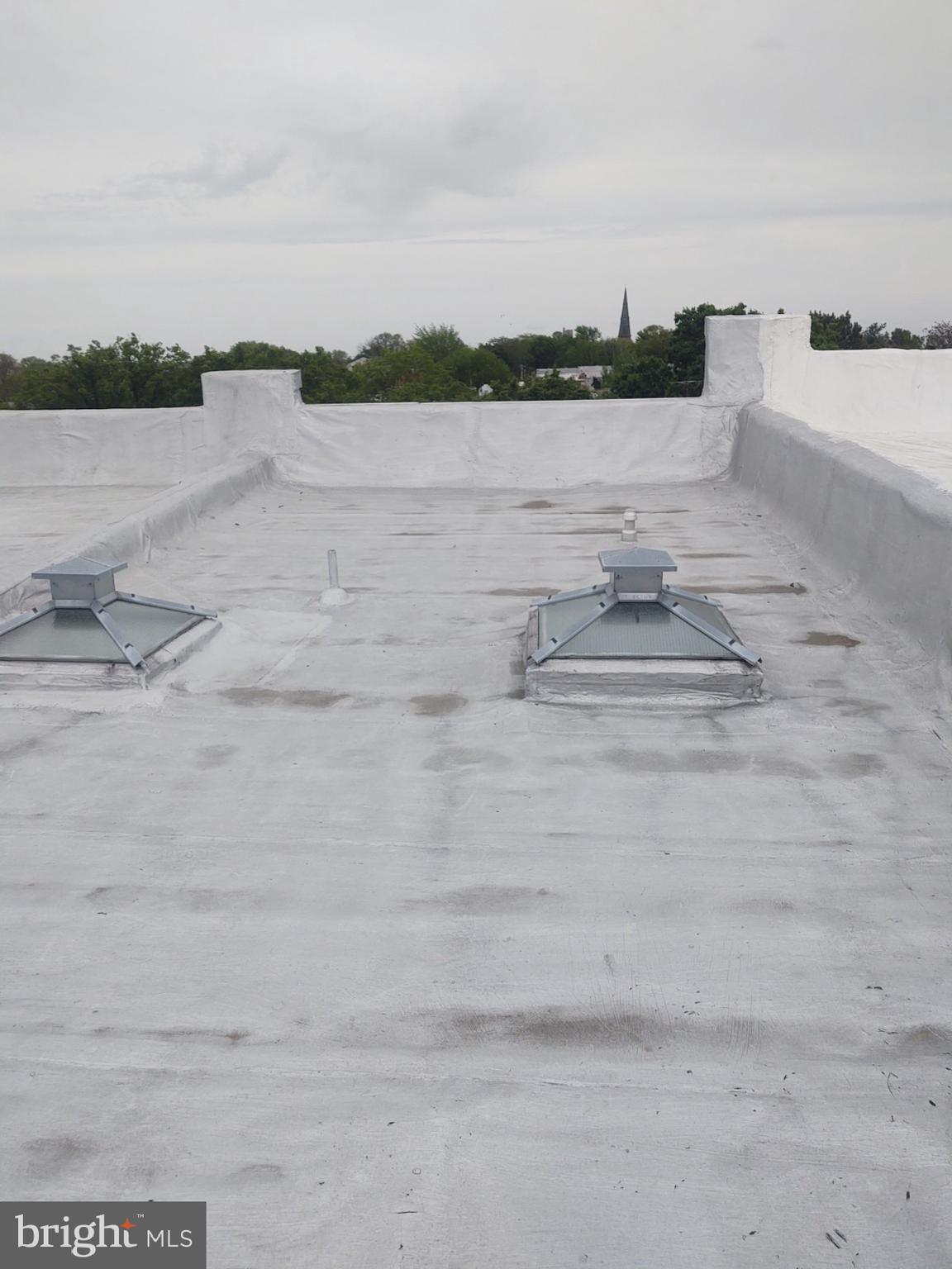 CHARLES VILLAGE - Residential Income