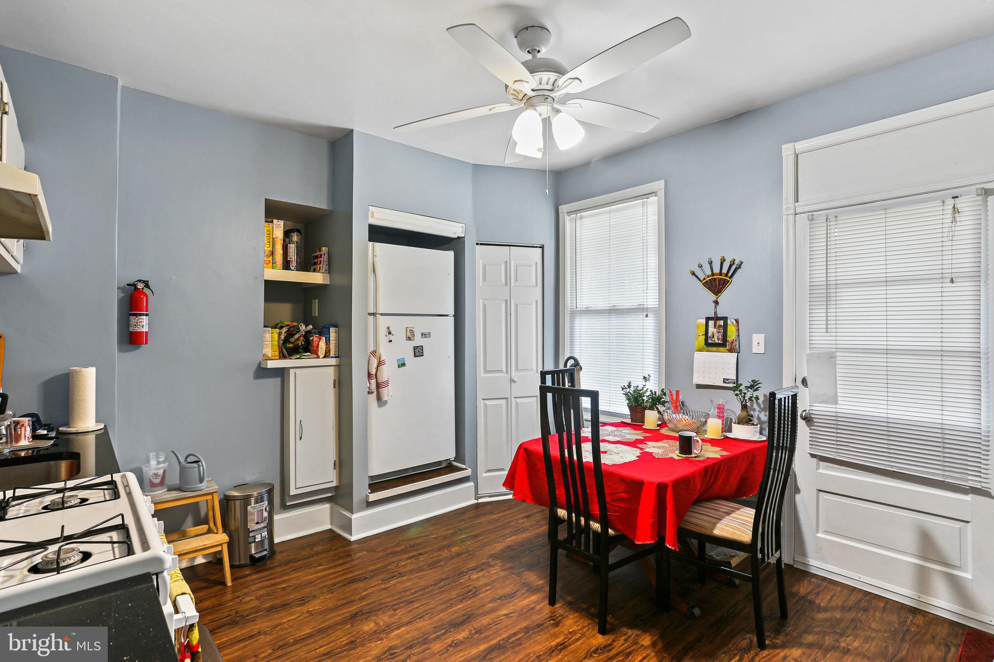 CHARLES VILLAGE - Residential Income