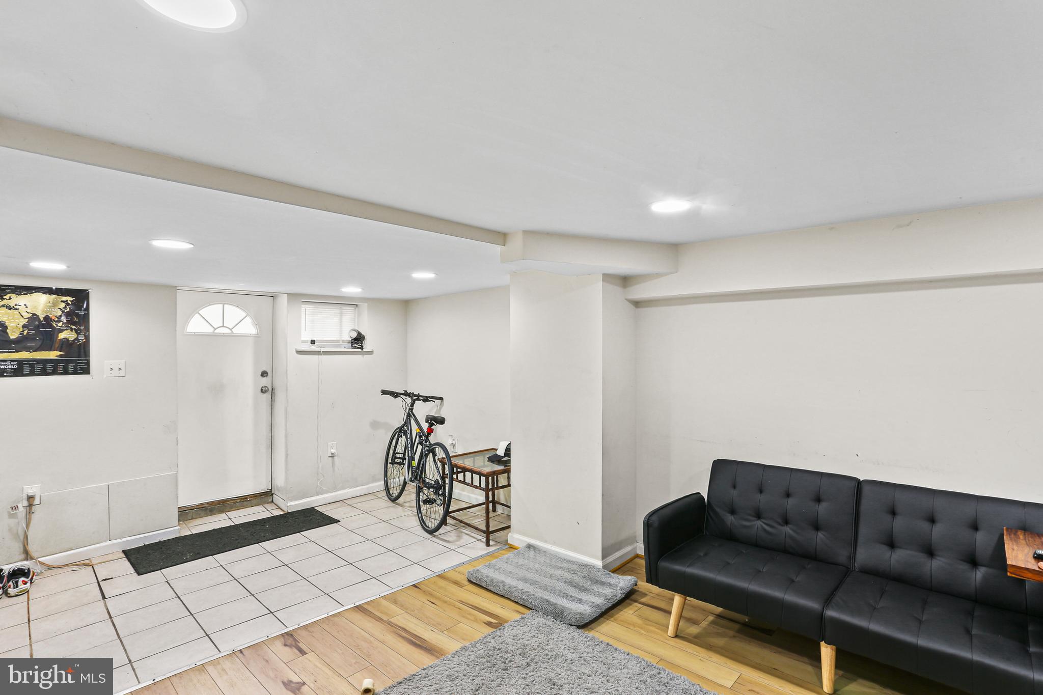 CHARLES VILLAGE - Residential Income