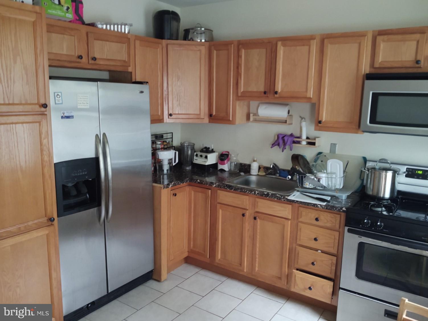 CHARLES VILLAGE - Residential Income