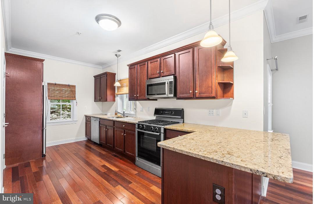 PENNSPORT - Residential Lease