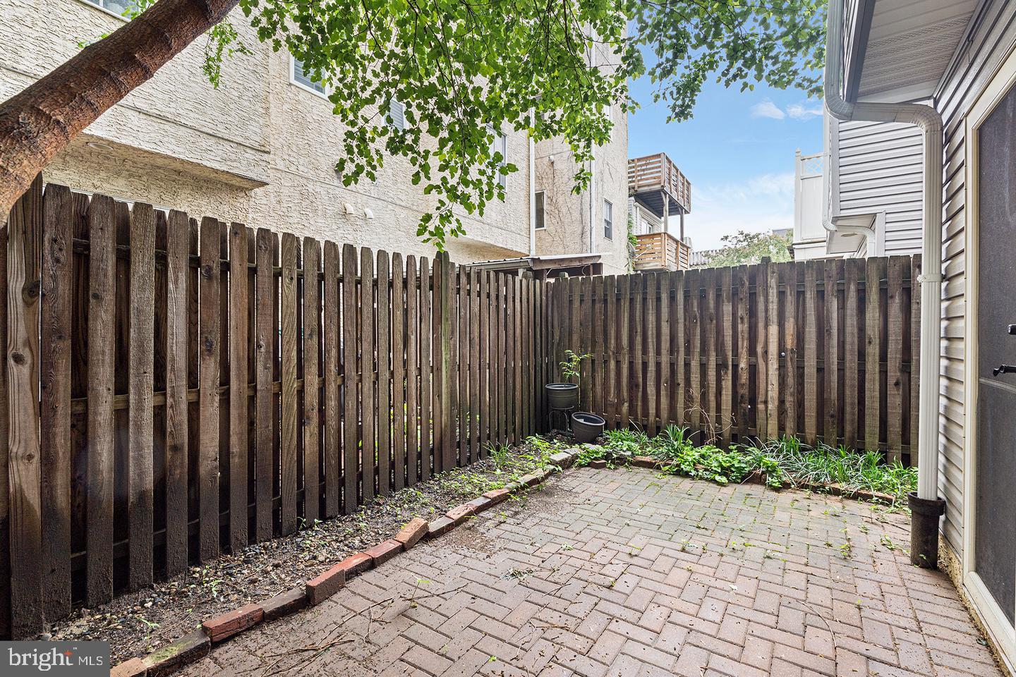 PENNSPORT - Residential Lease