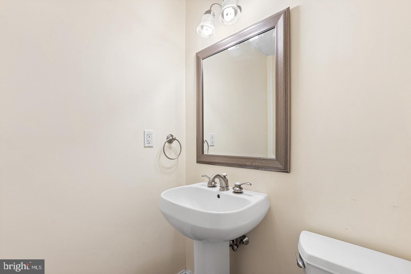 PENNSPORT - Residential Lease