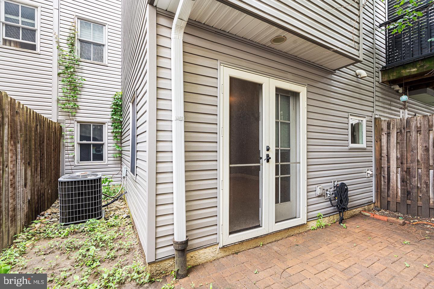 PENNSPORT - Residential Lease