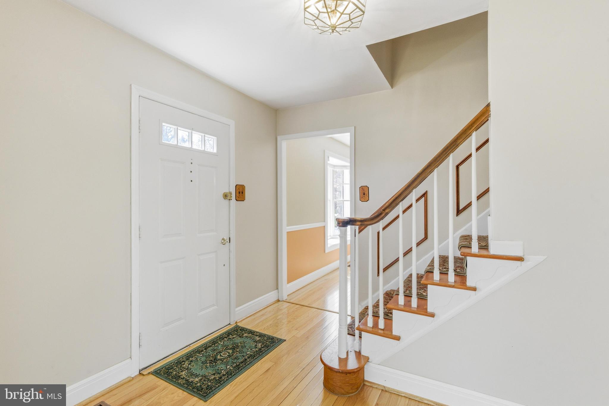 COLONIAL VIL - Residential