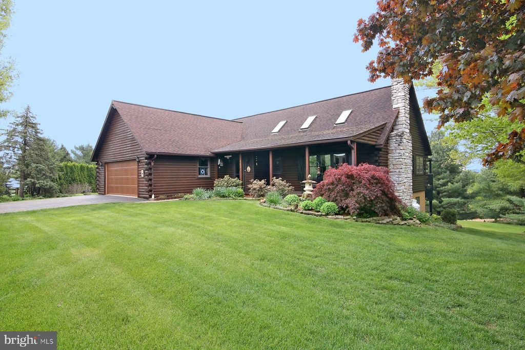 Photo of 253 Yummerdall Road, LITITZ, PA 17543 (MLS # PALA2087742)