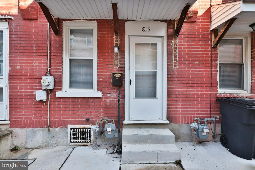 Photo of 815 Laufer Street, BETHLEHEM, PA 18015 (MLS # PANH2008886)