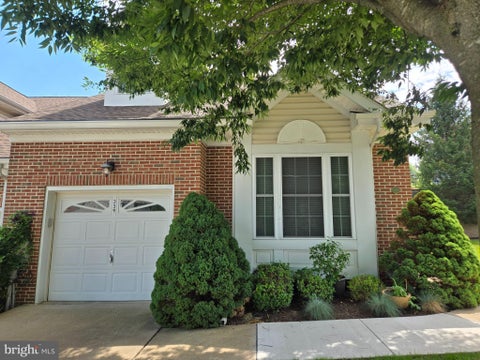 Townhouse For Sale - 339 Regis Falls Avenue<br/> WILMINGTON, DE 19808