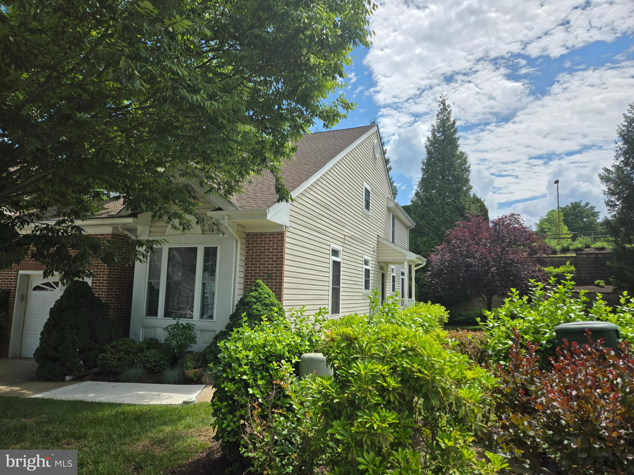 339 REGIS FALLS AVENUE