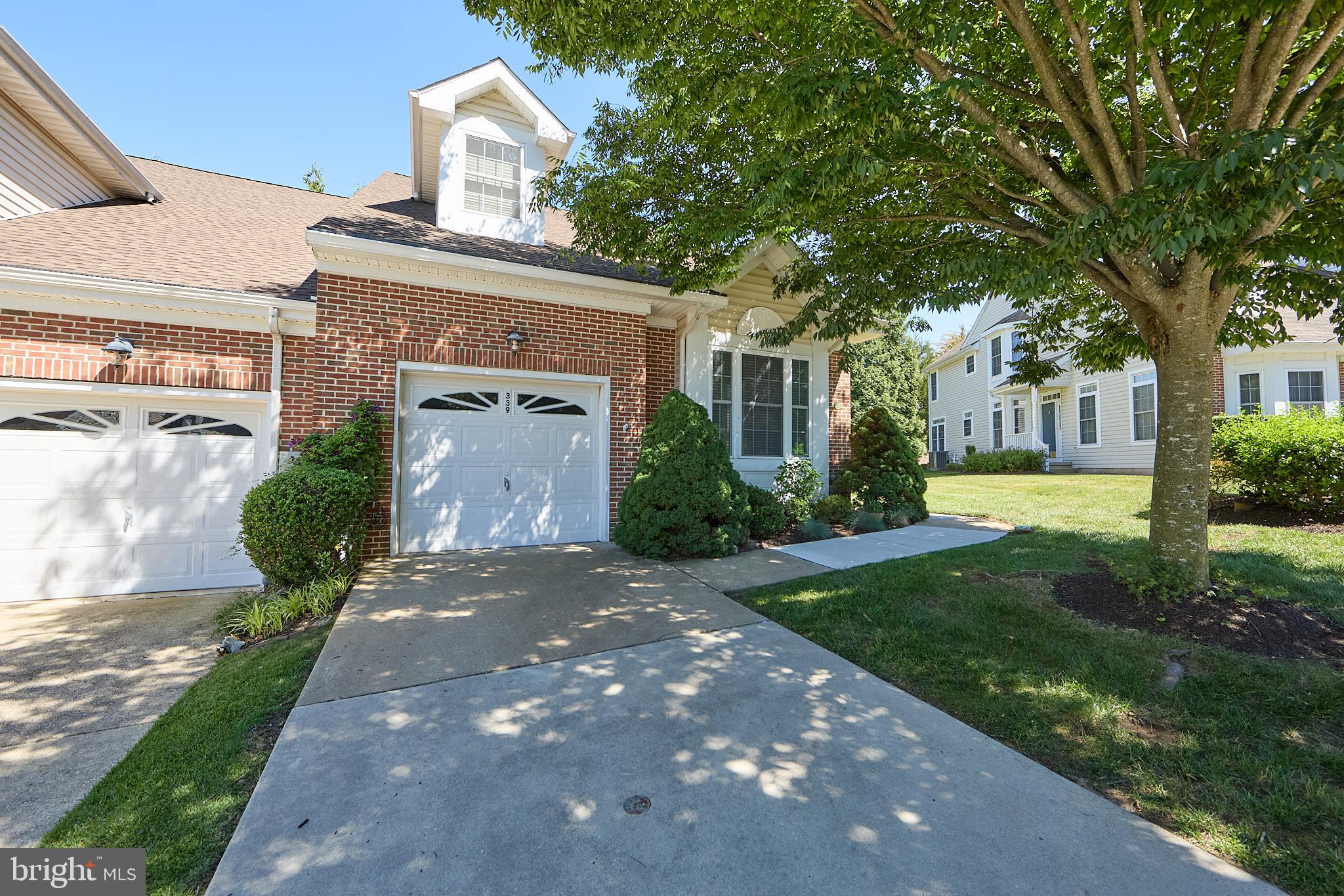 339 REGIS FALLS AVENUE