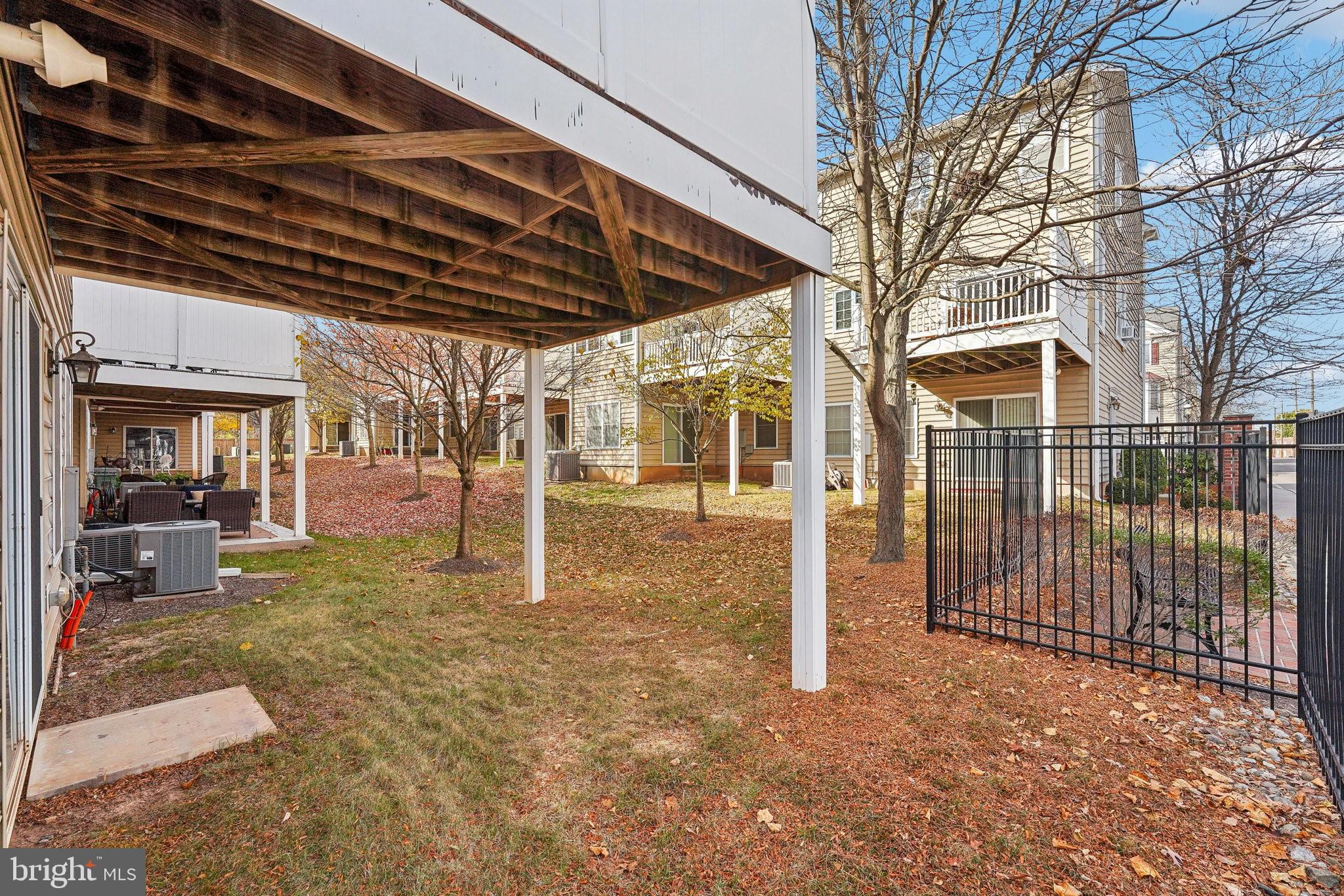 STATION SQ AT AMBLER - Residential