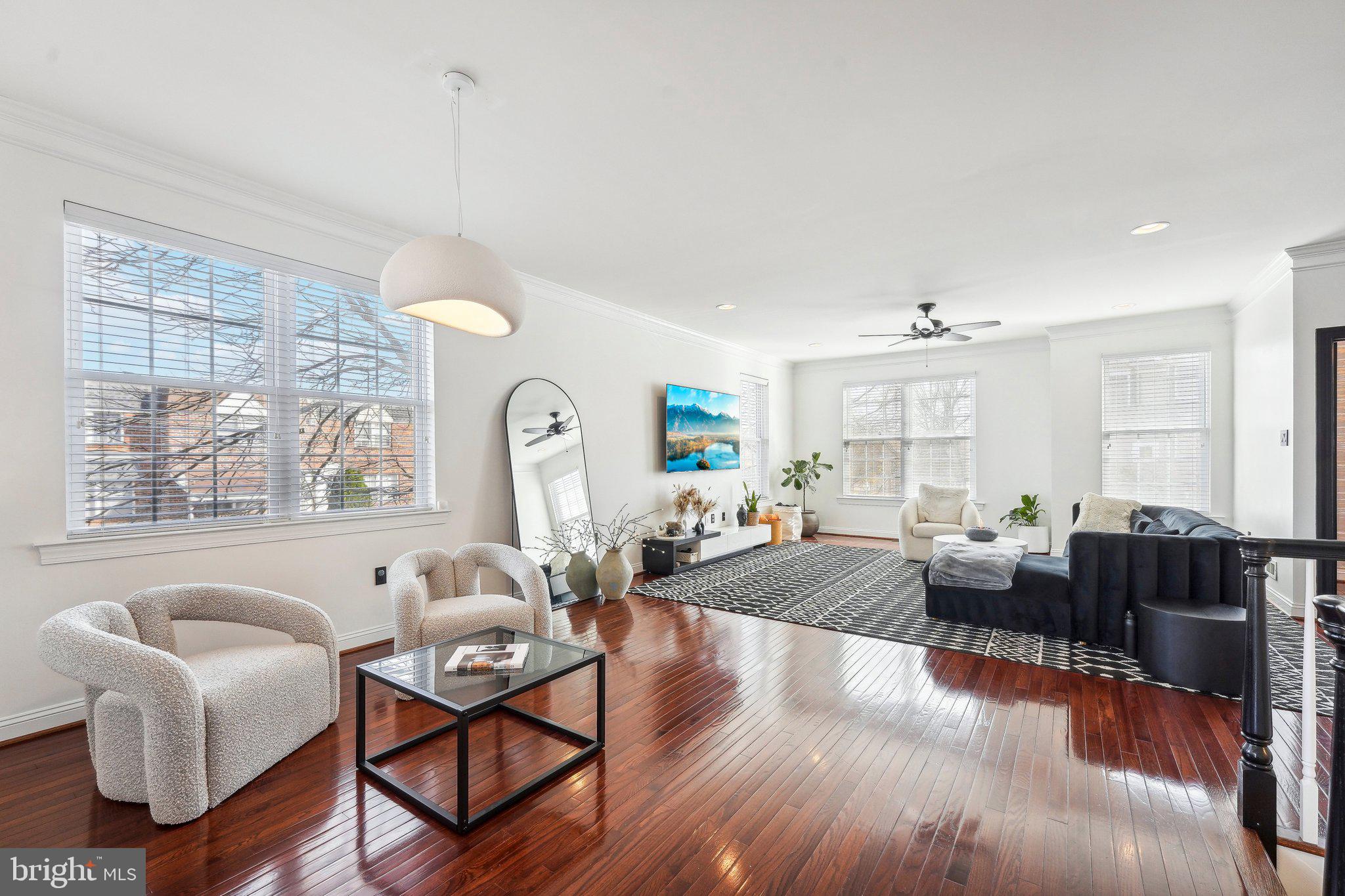 STATION SQ AT AMBLER - Residential