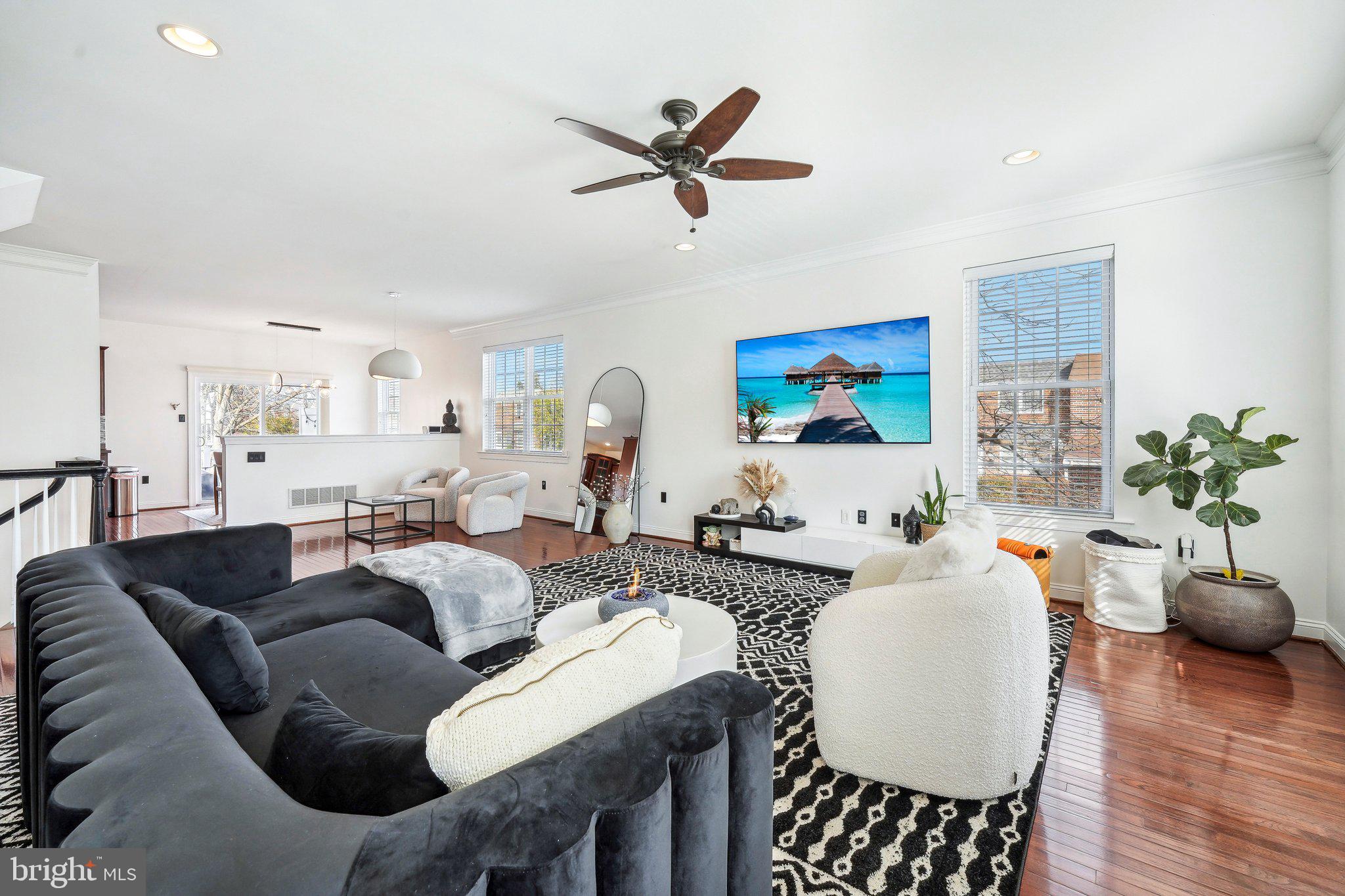 STATION SQ AT AMBLER - Residential