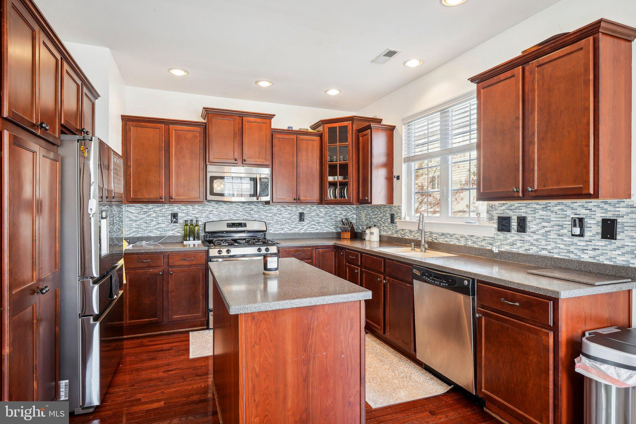 STATION SQ AT AMBLER - Residential