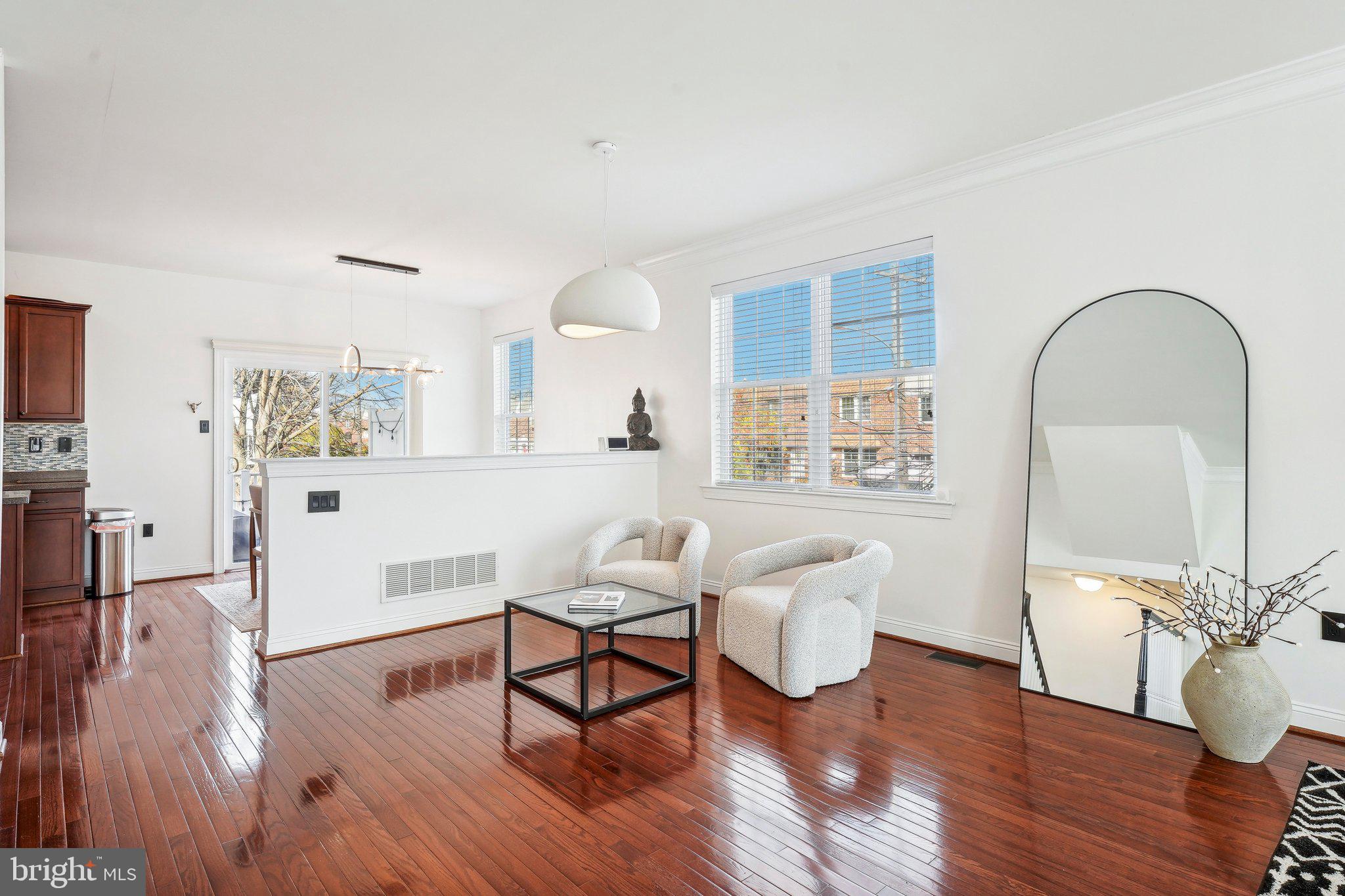 STATION SQ AT AMBLER - Residential