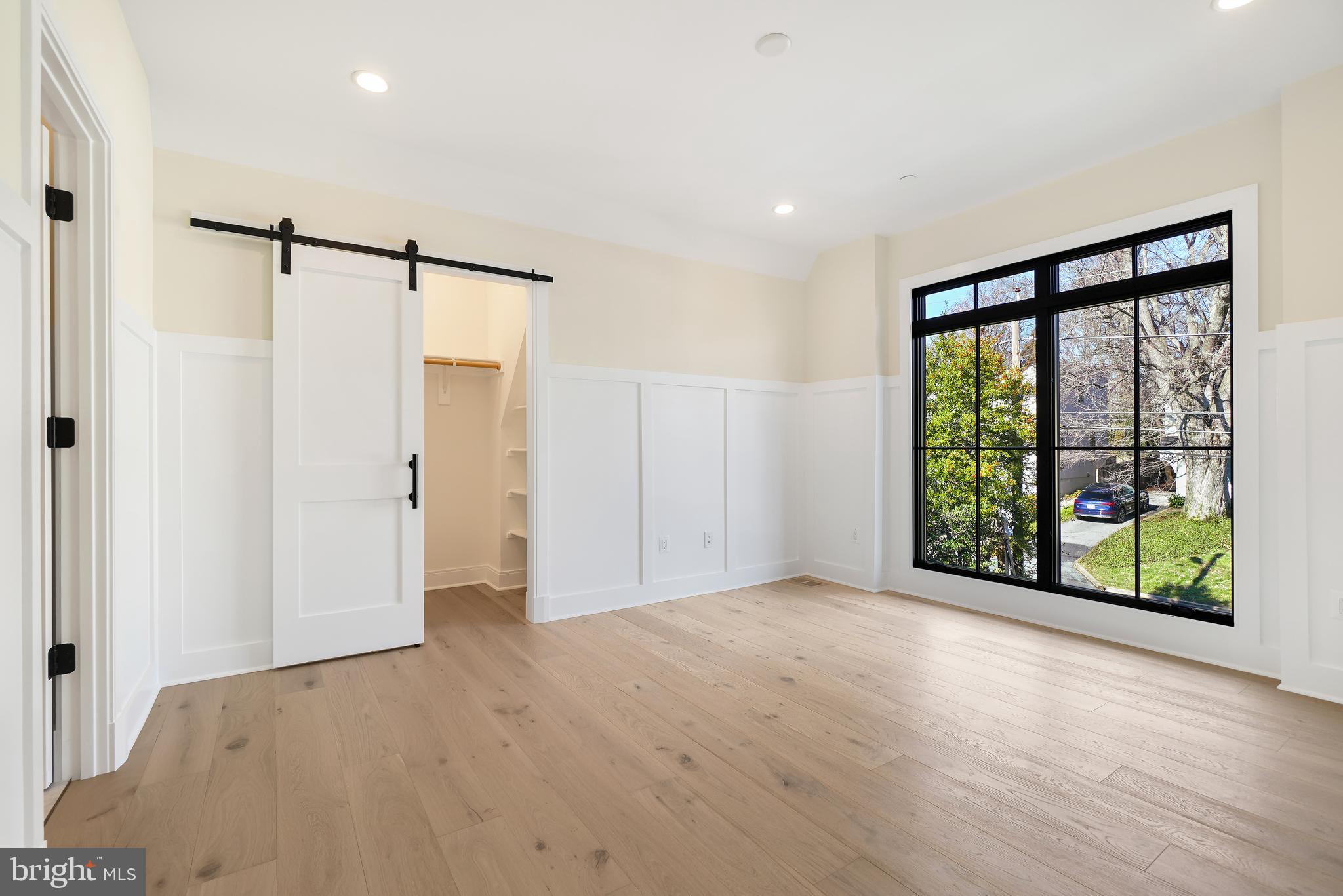 BRADLEY VILLAGE - Residential