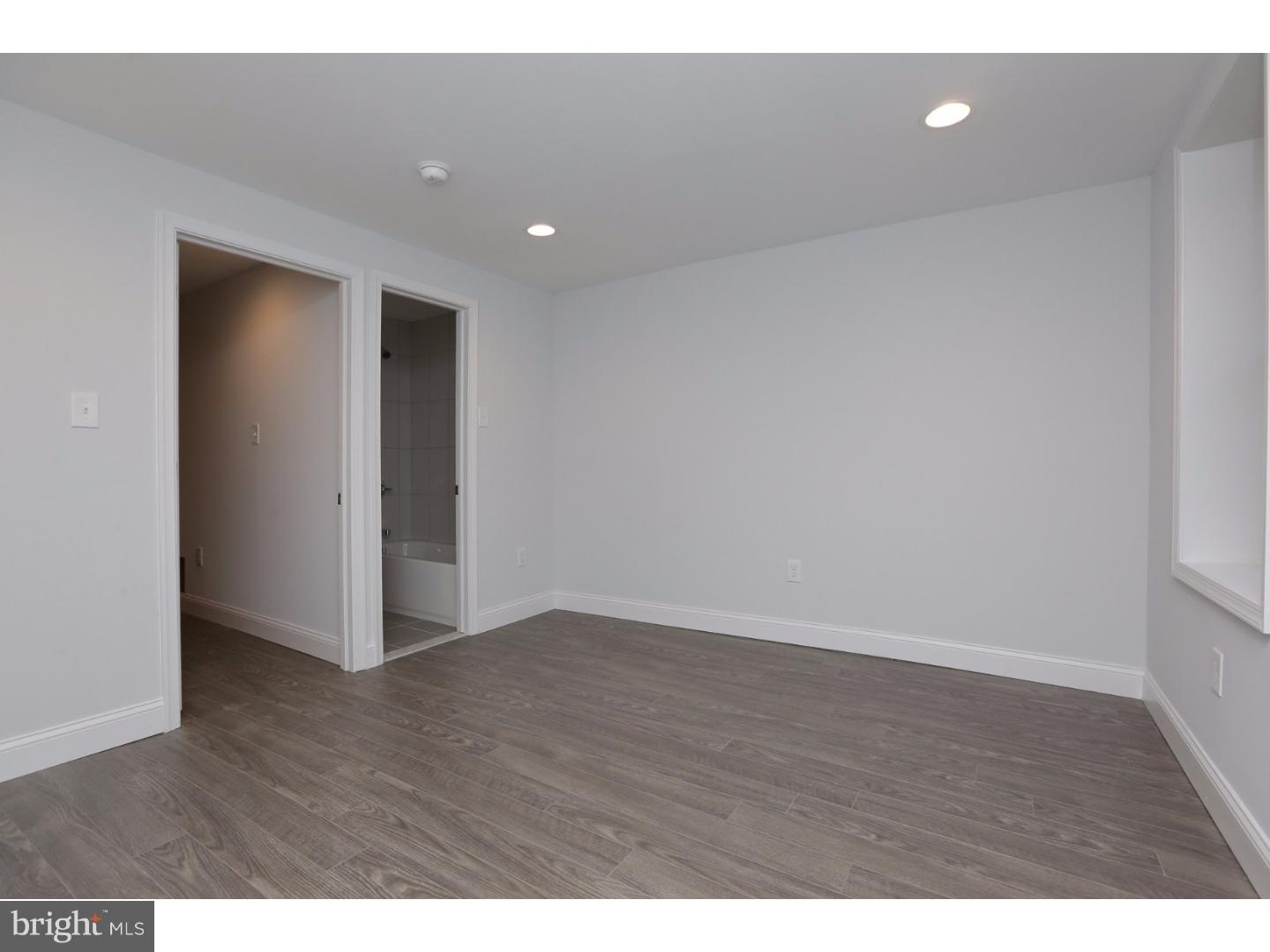 OLDE KENSINGTON - Residential