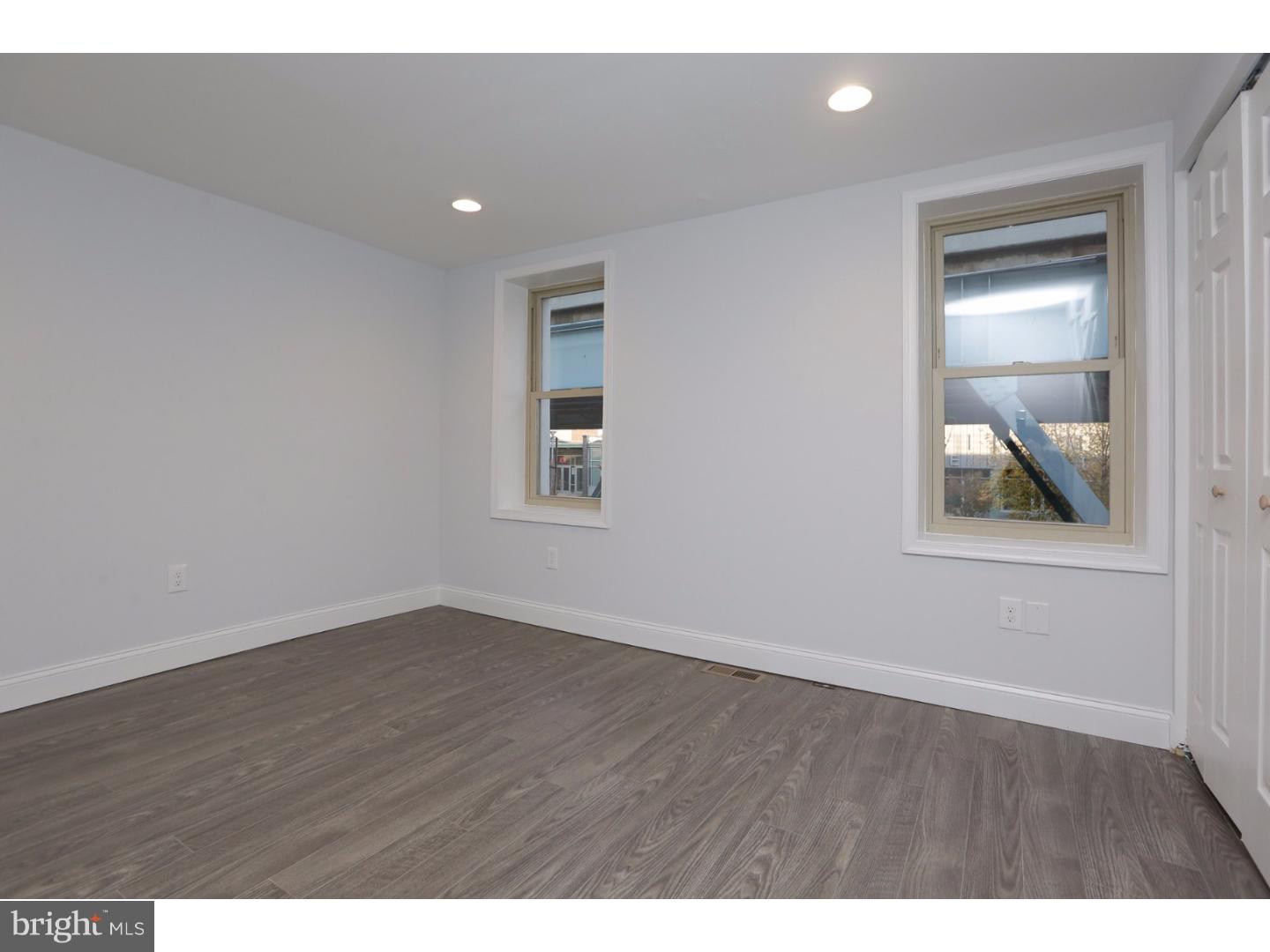 OLDE KENSINGTON - Residential