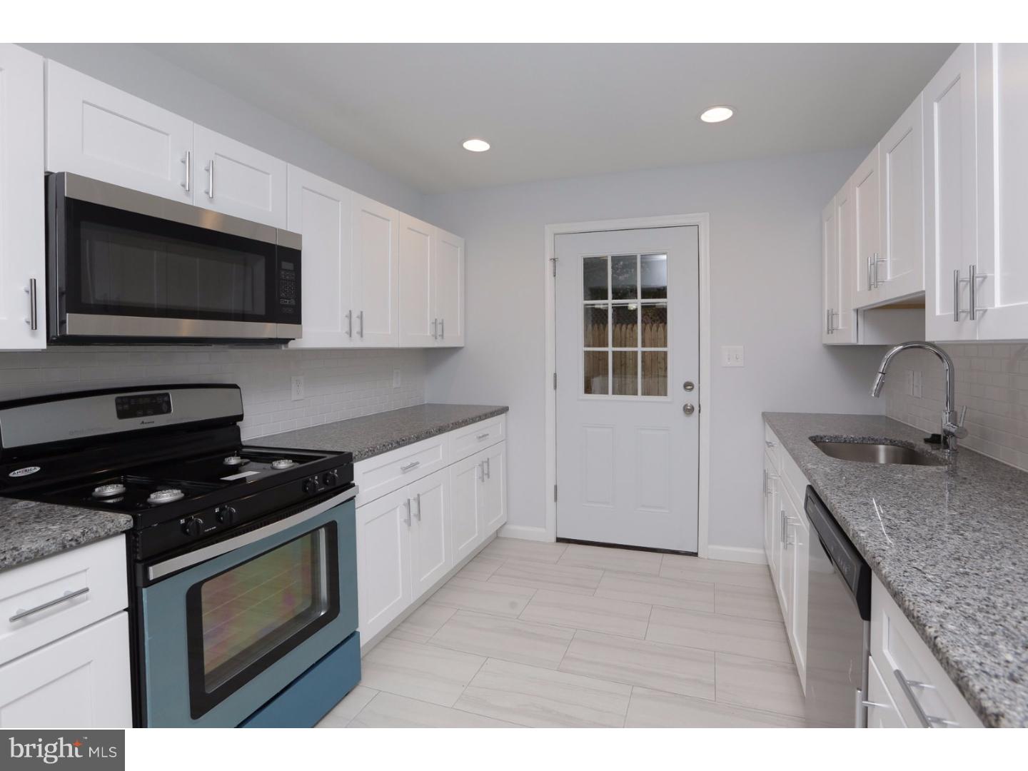 OLDE KENSINGTON - Residential