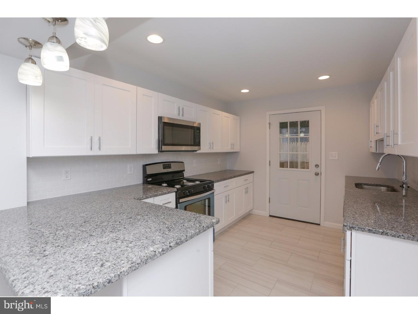 OLDE KENSINGTON - Residential